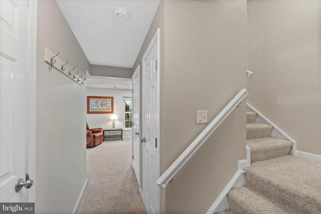 46574 BROADSPEAR