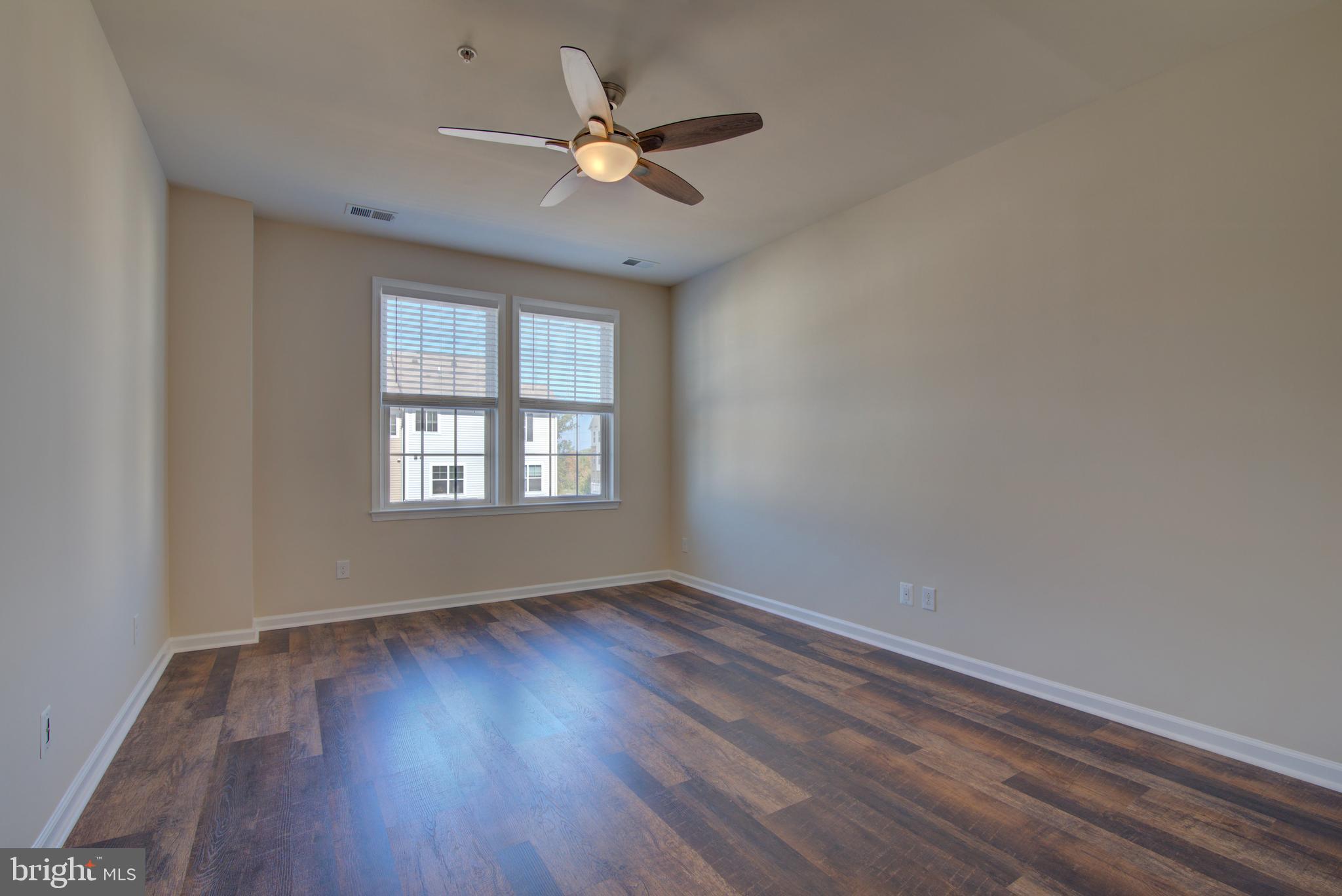 24628 BYRNE MEADOW SQUARE 300