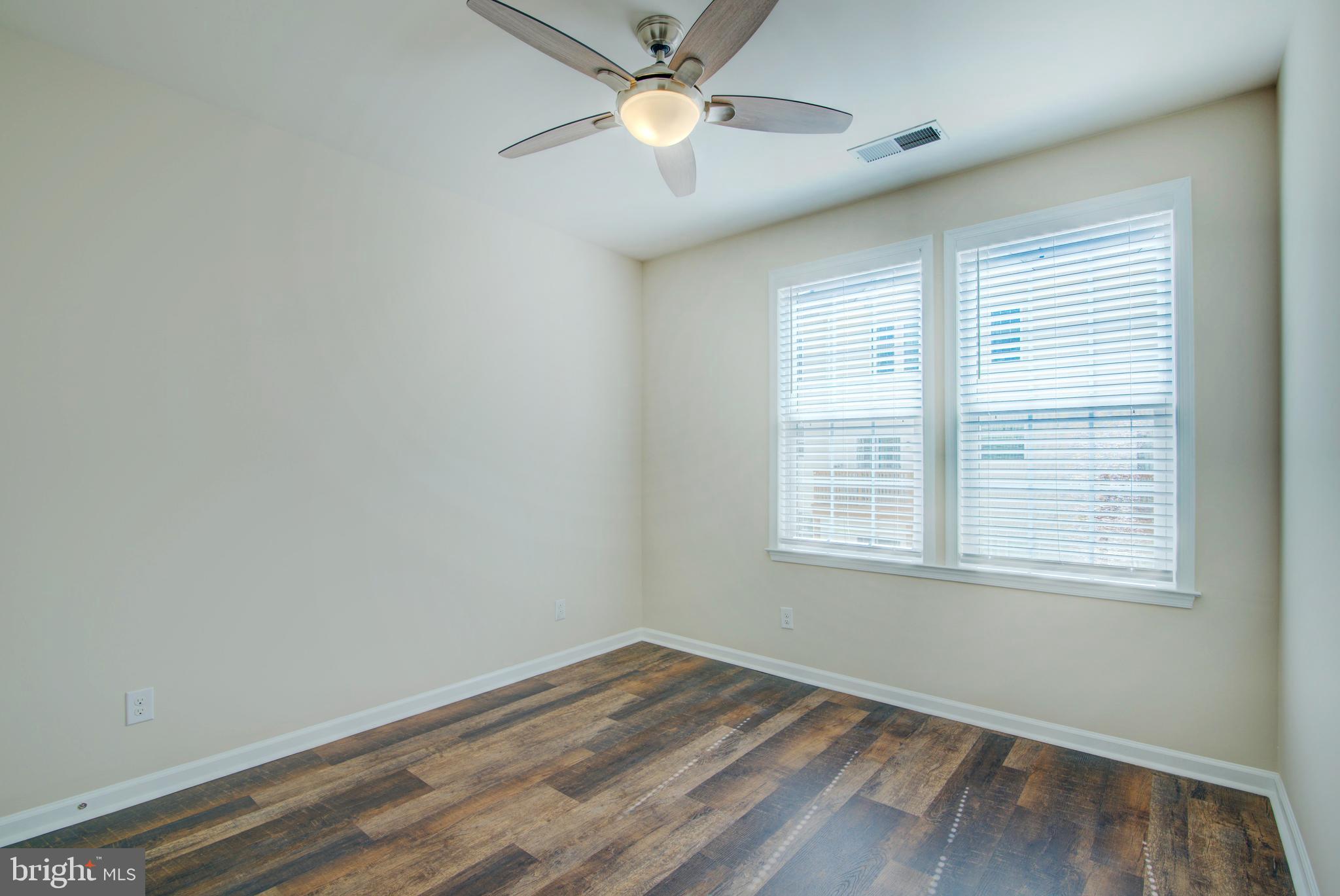 24628 BYRNE MEADOW SQUARE 300