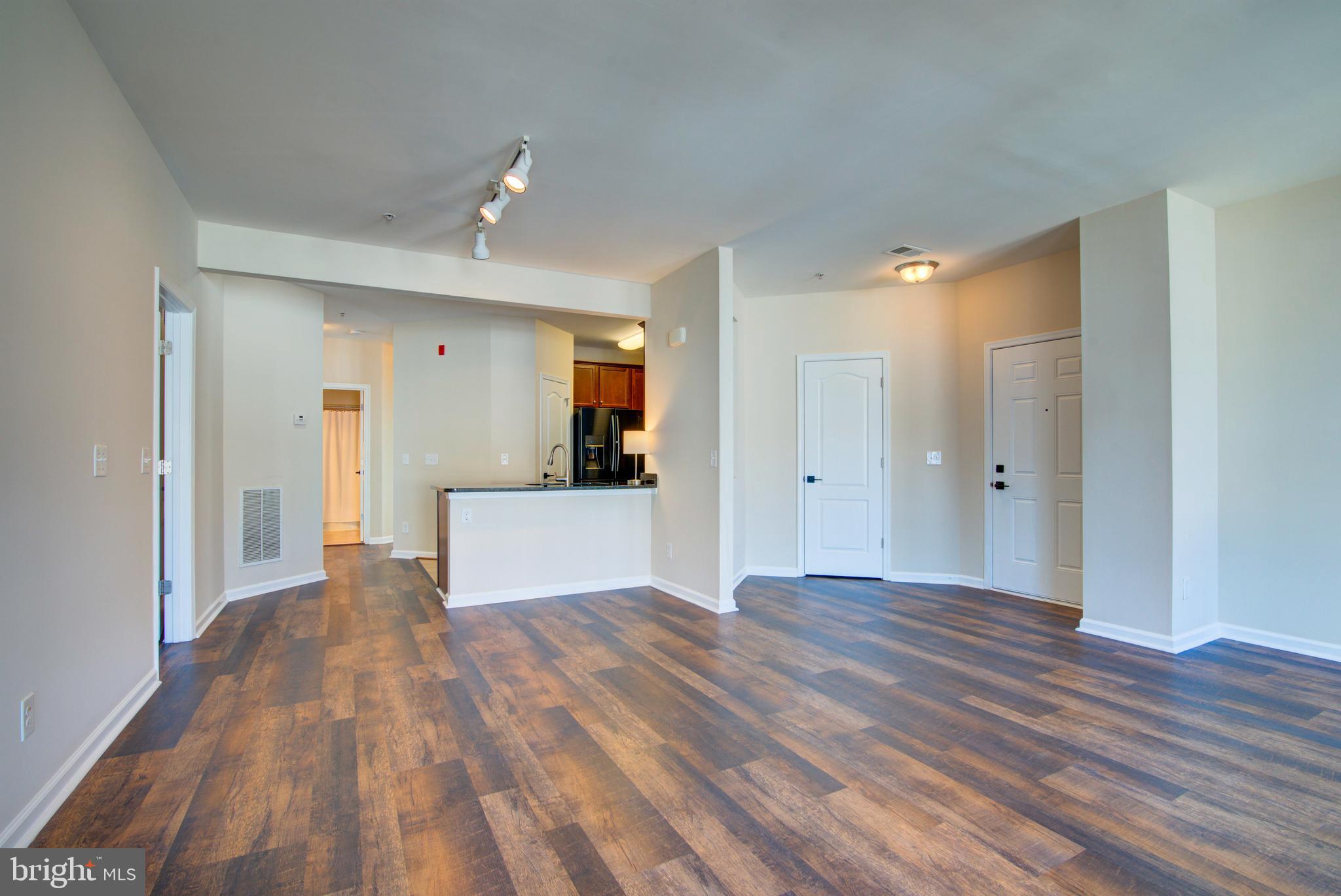 24628 BYRNE MEADOW SQUARE 300