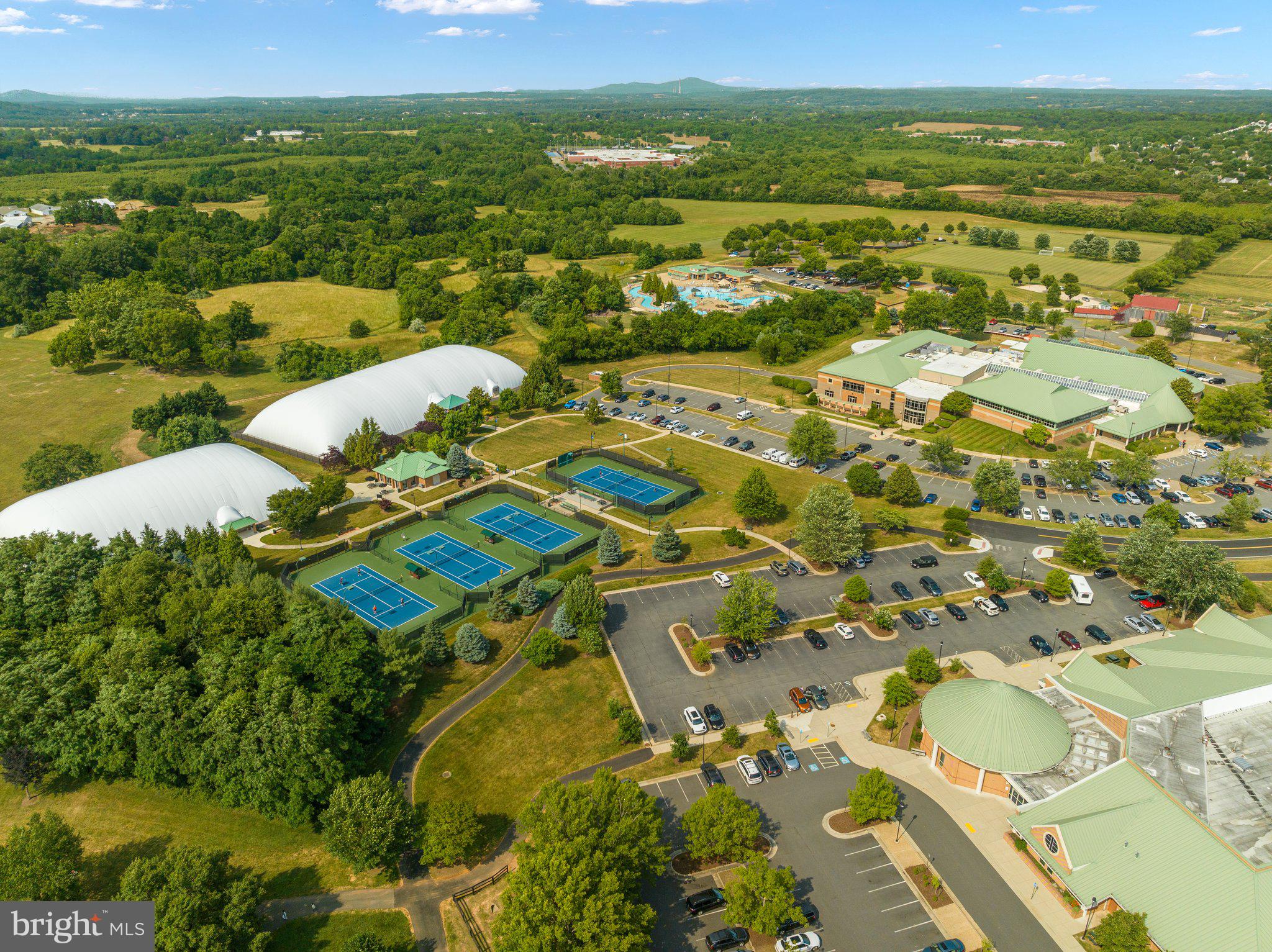 417 OLD WATERFORD ROAD NW