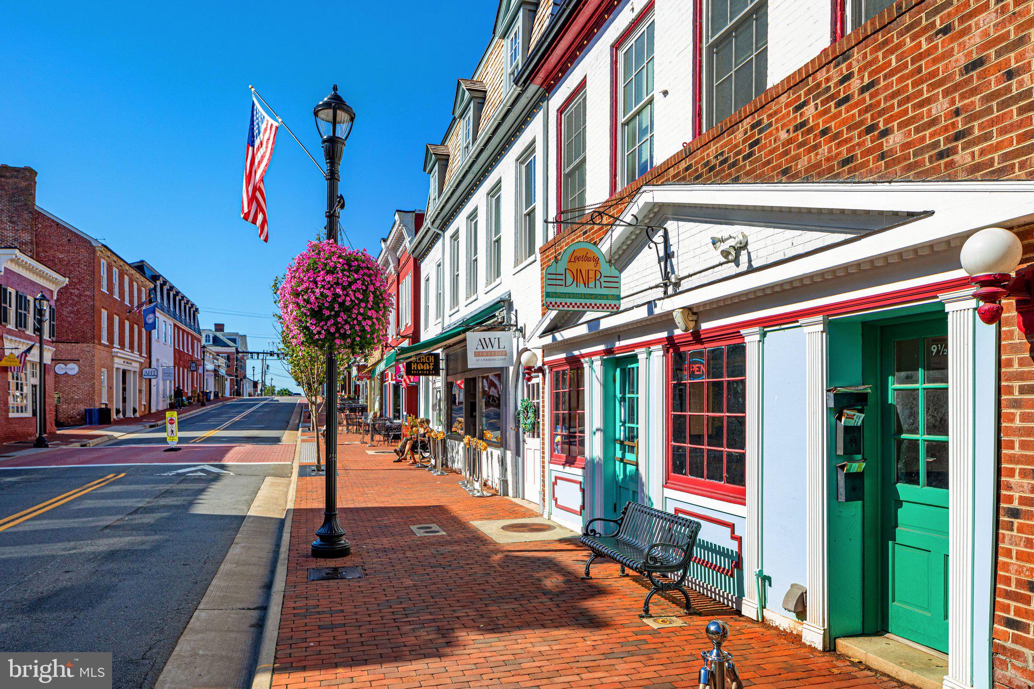 417 OLD WATERFORD ROAD NW