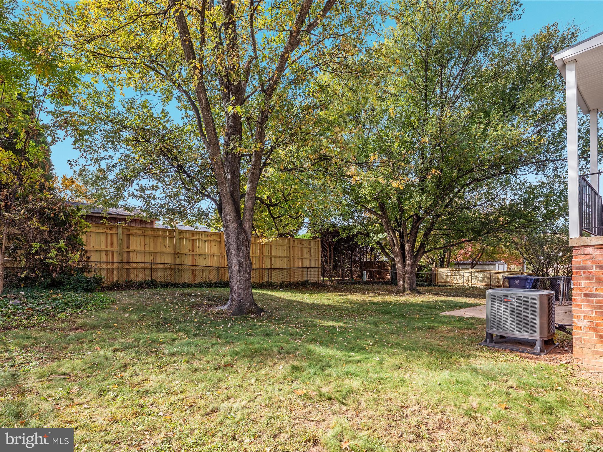 417 OLD WATERFORD ROAD NW