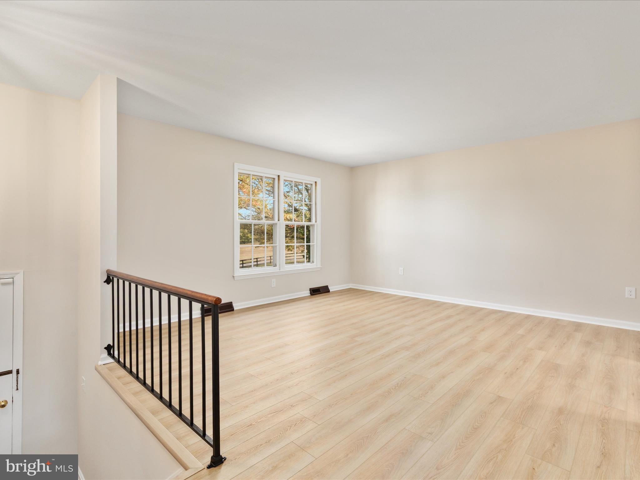 417 OLD WATERFORD ROAD NW