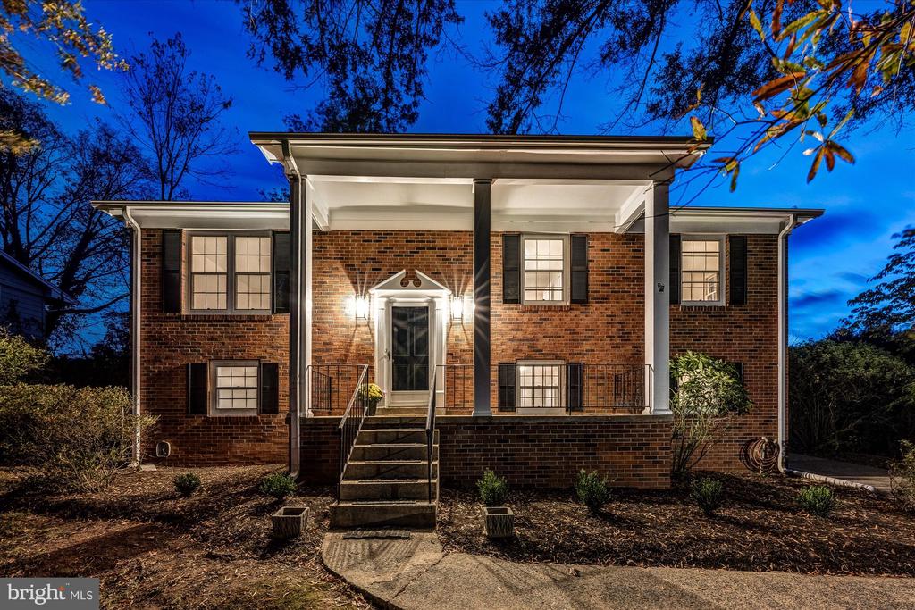 417 OLD WATERFORD ROAD NW