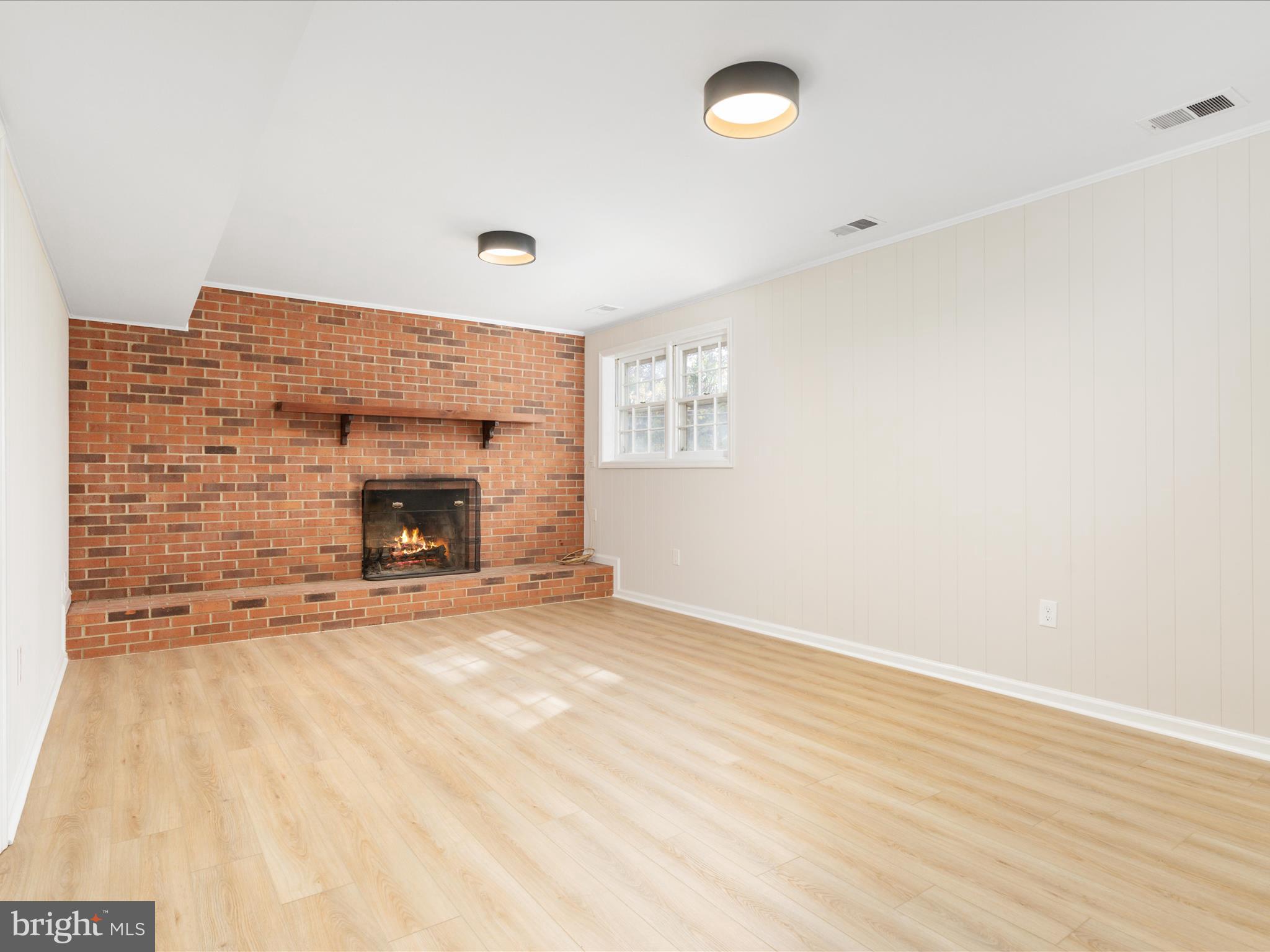 417 OLD WATERFORD ROAD NW