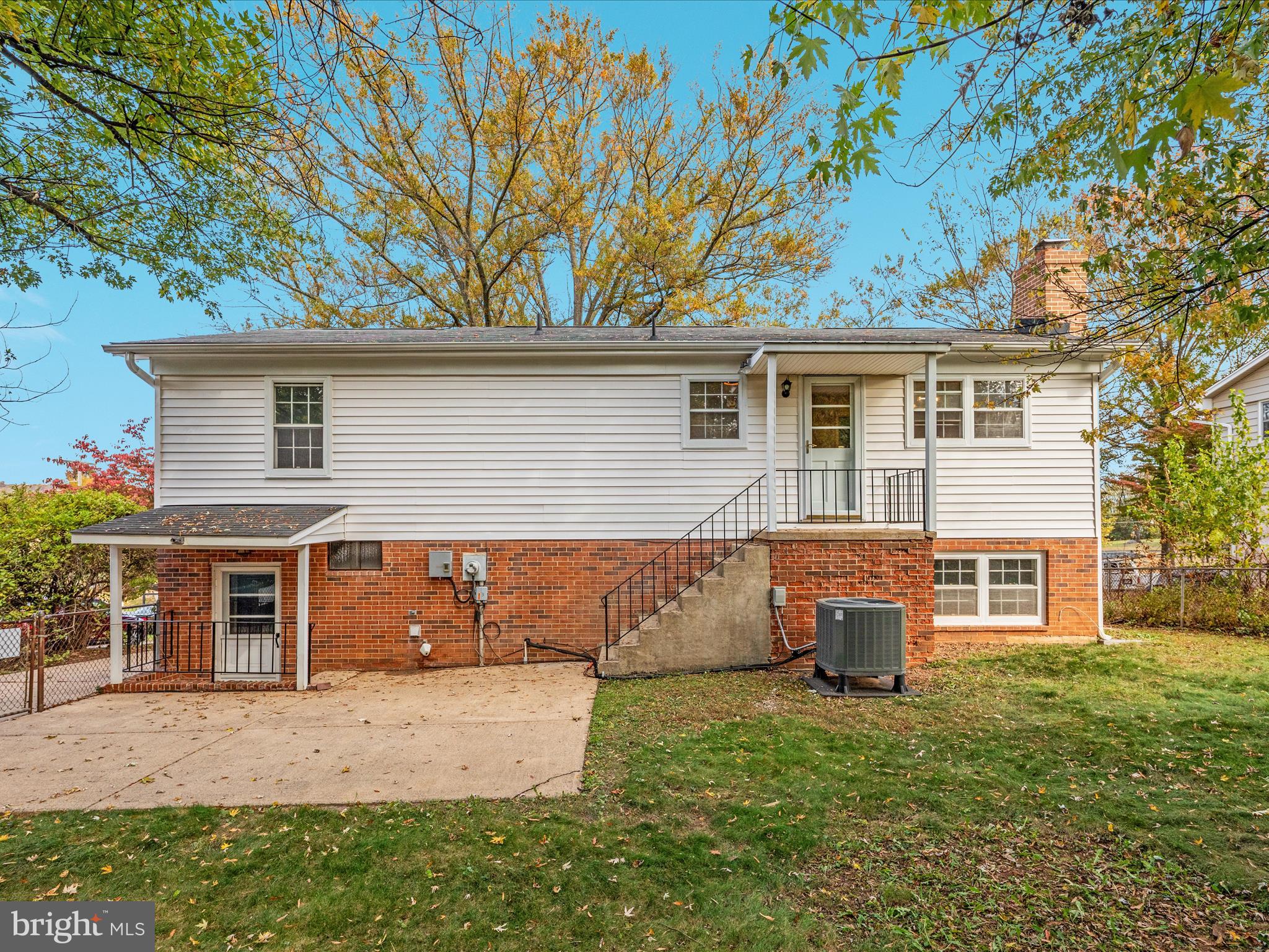 417 OLD WATERFORD ROAD NW