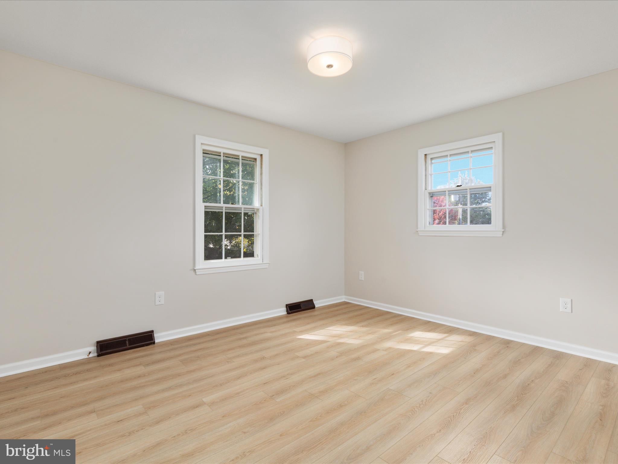 417 OLD WATERFORD ROAD NW