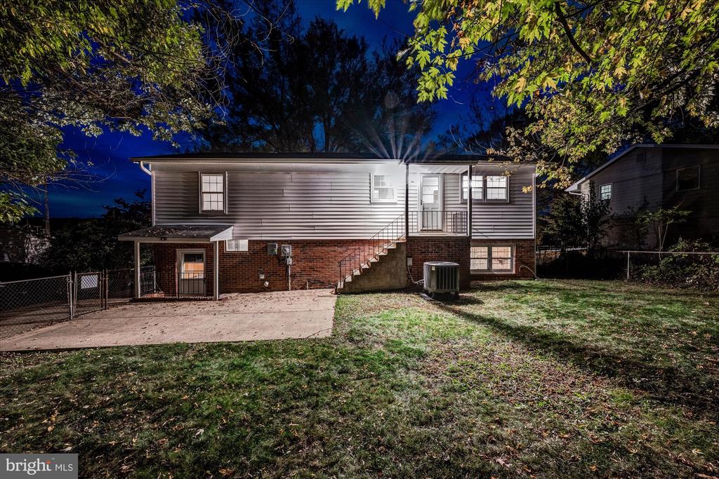 417 OLD WATERFORD ROAD NW