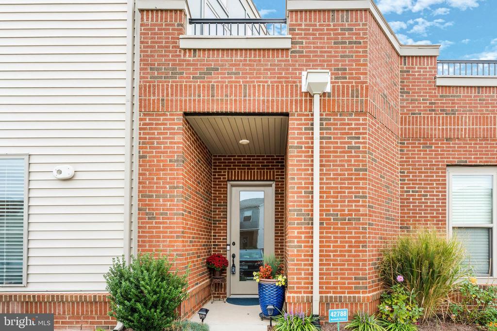 42788 MACBETH TERRACE