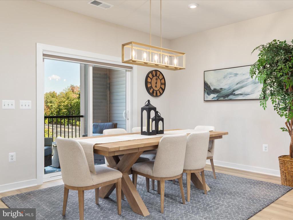 44533 WOLFHOUND SQUARE