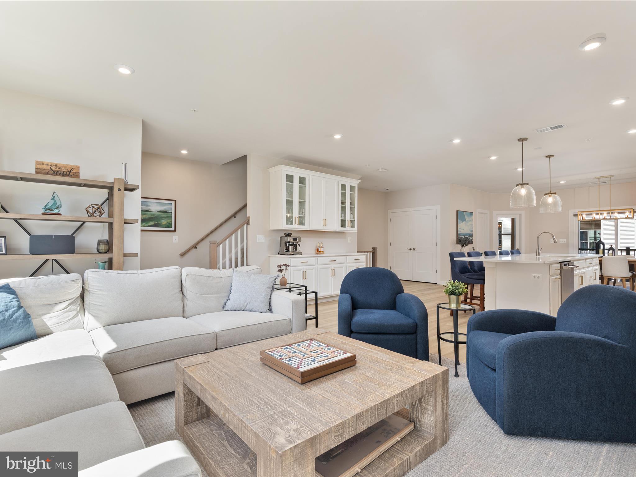 44533 WOLFHOUND SQUARE