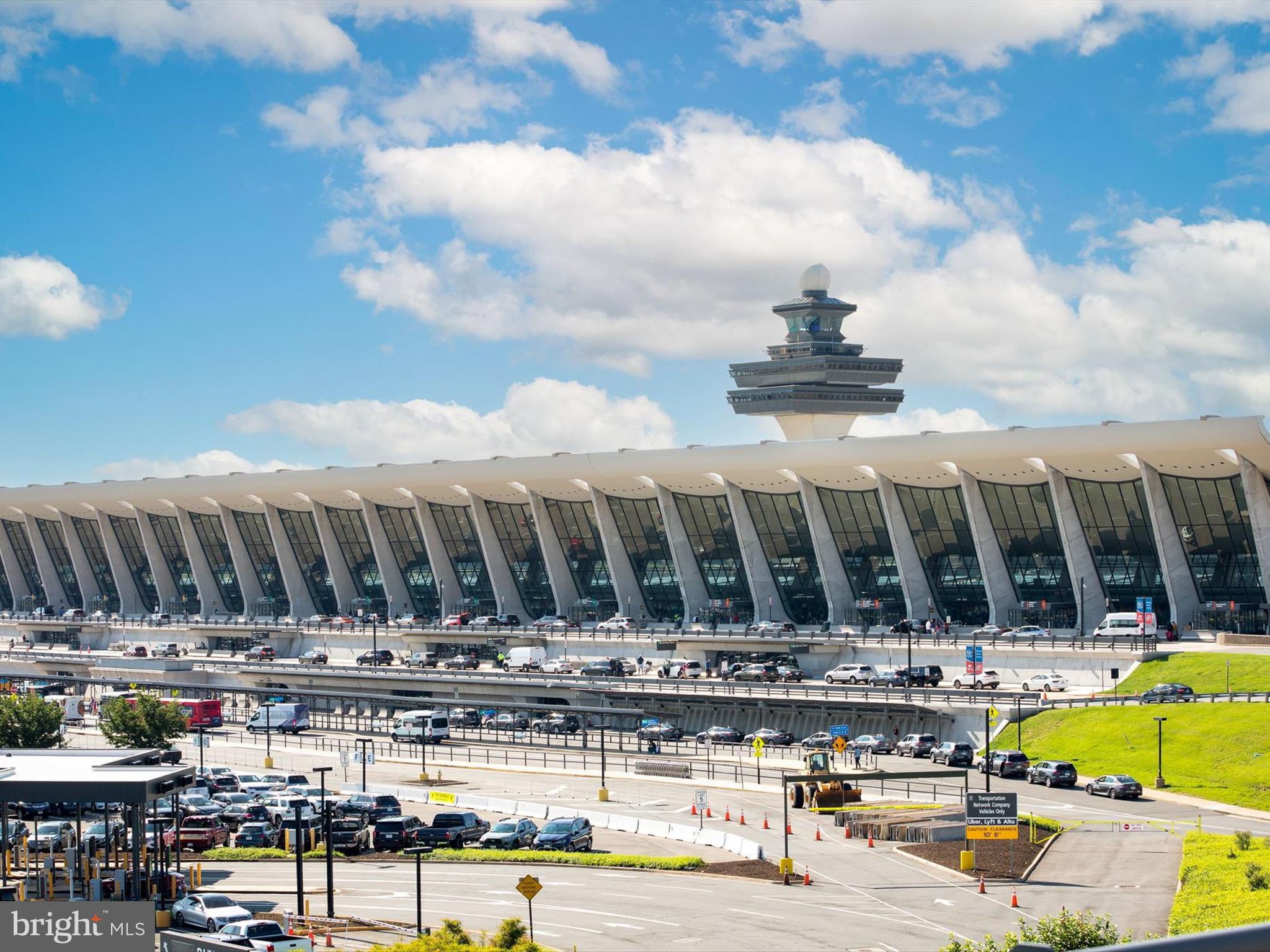 44533 WOLFHOUND SQUARE