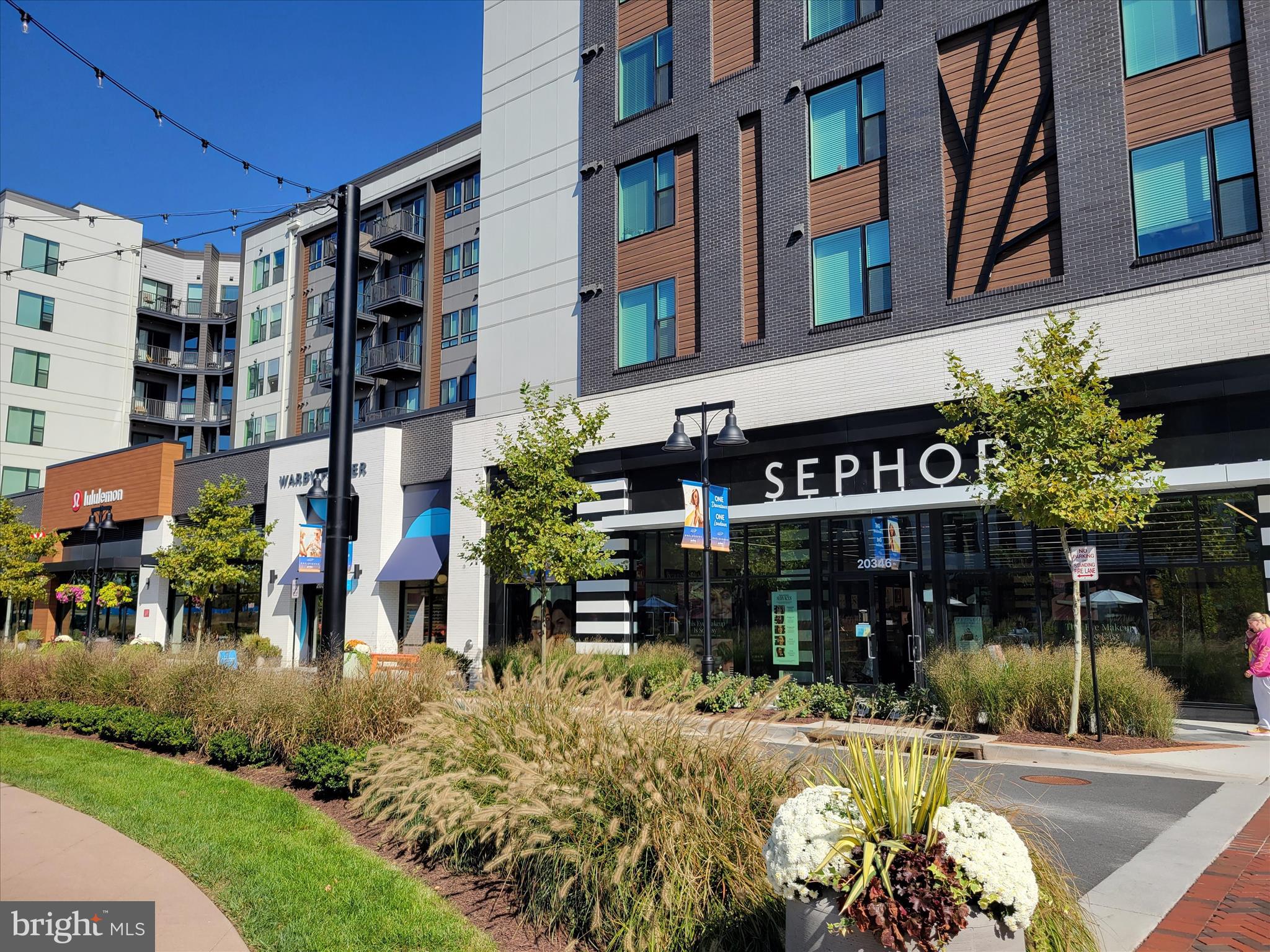 44533 WOLFHOUND SQUARE