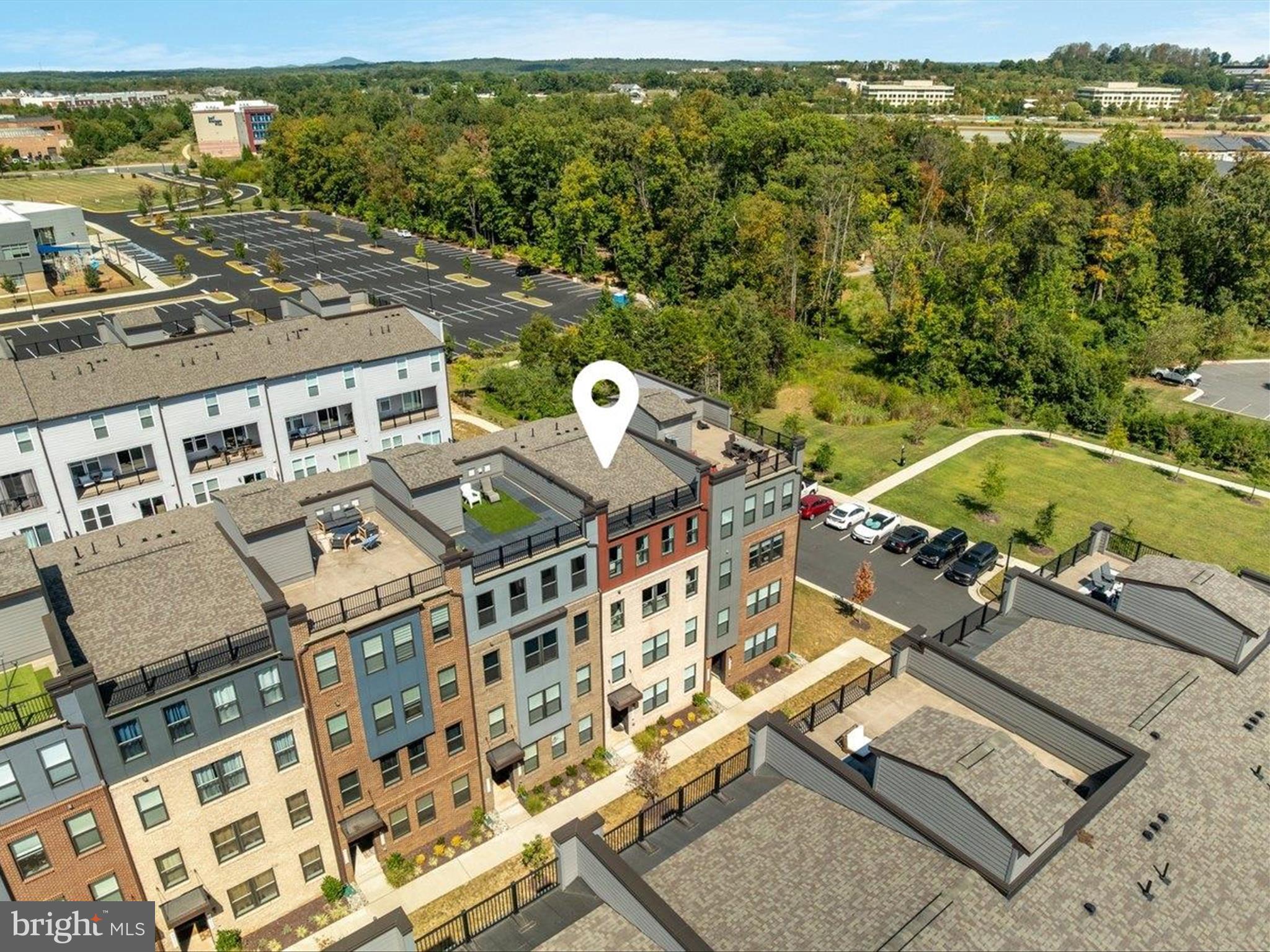 44533 WOLFHOUND SQUARE