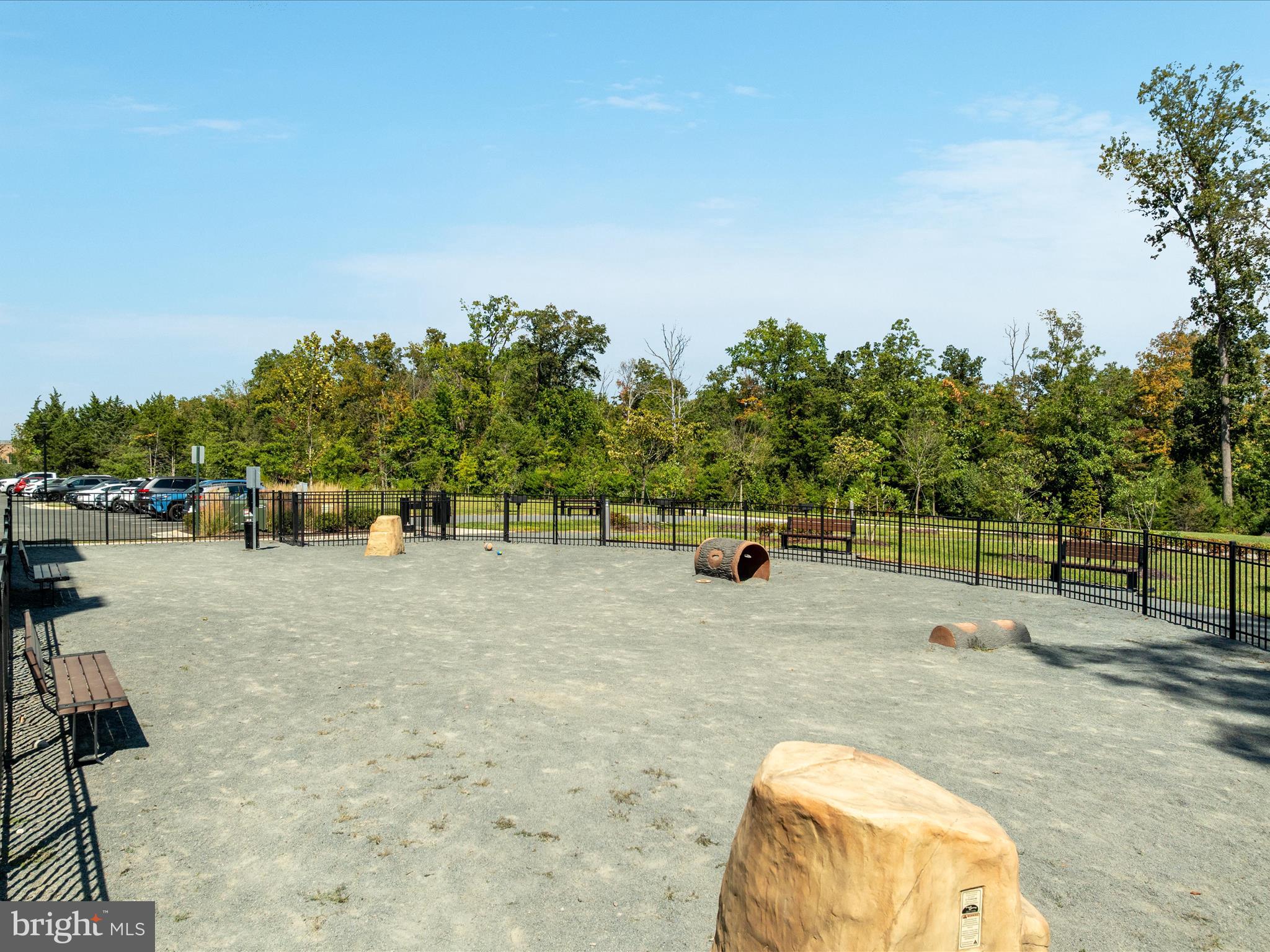 44533 WOLFHOUND SQUARE