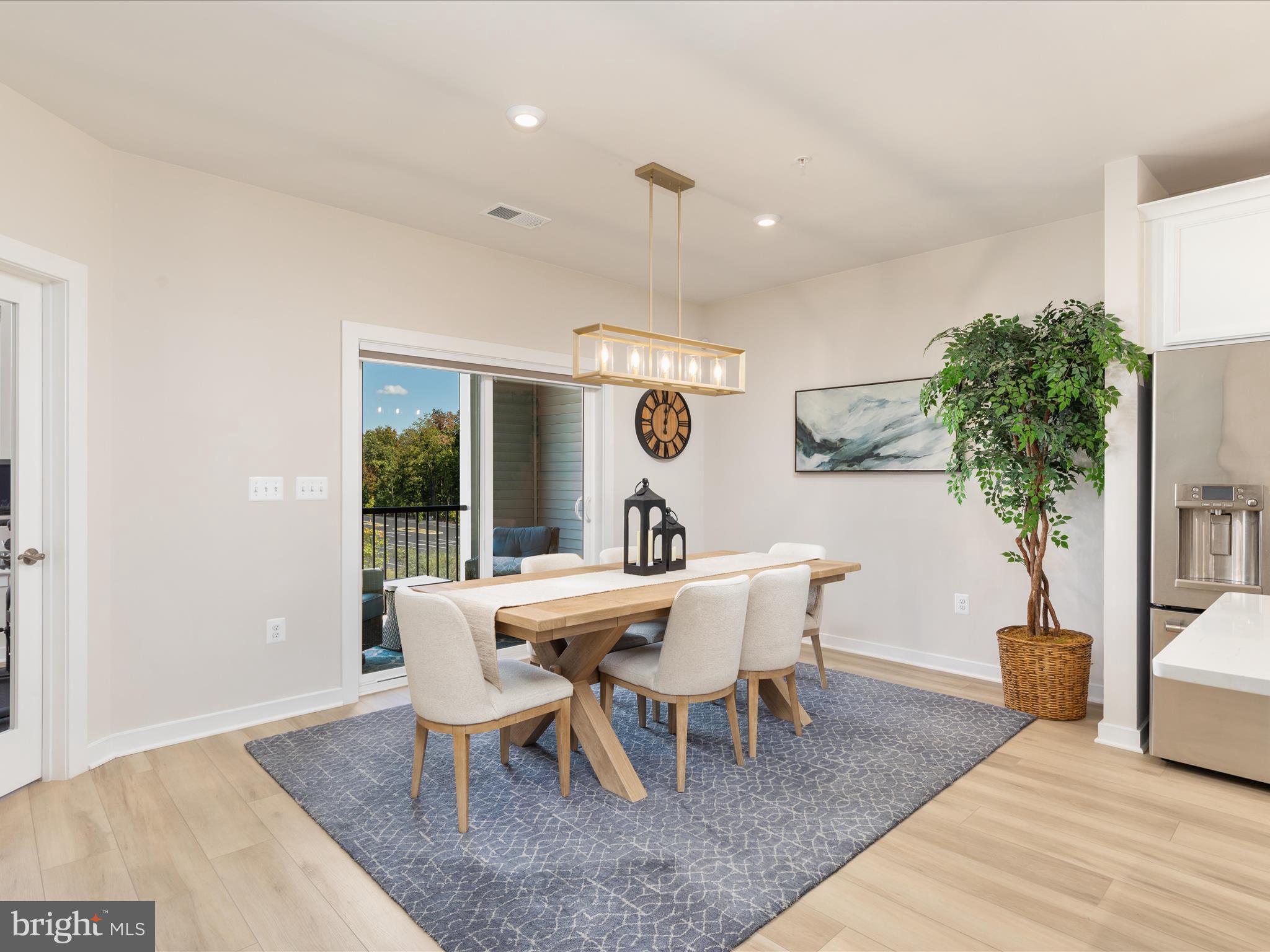 44533 WOLFHOUND SQUARE