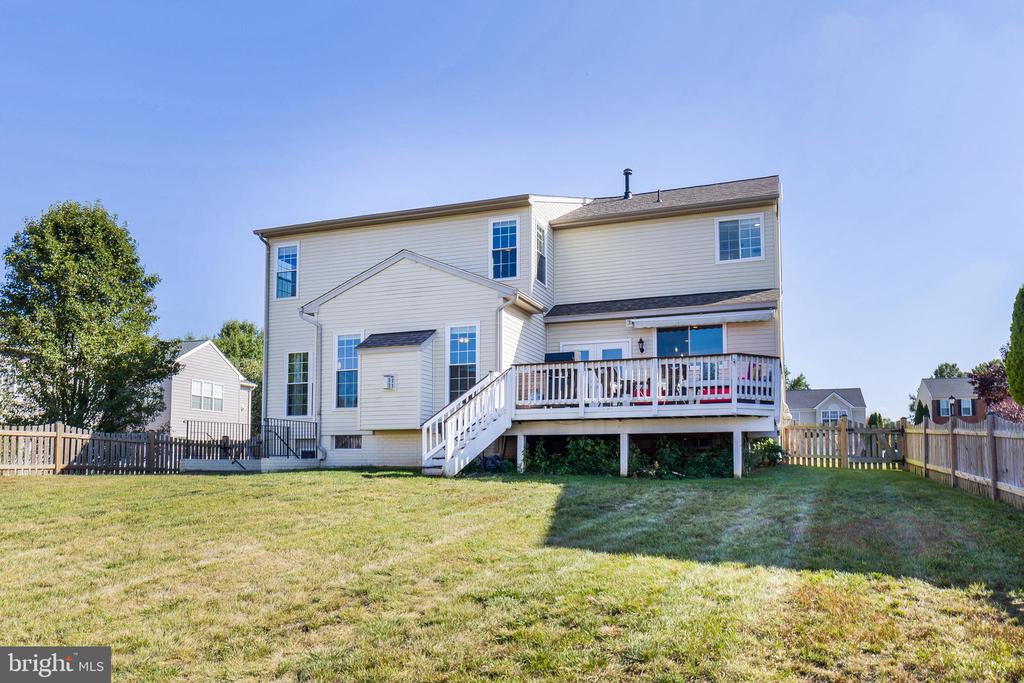 252 ELIA COURT SE