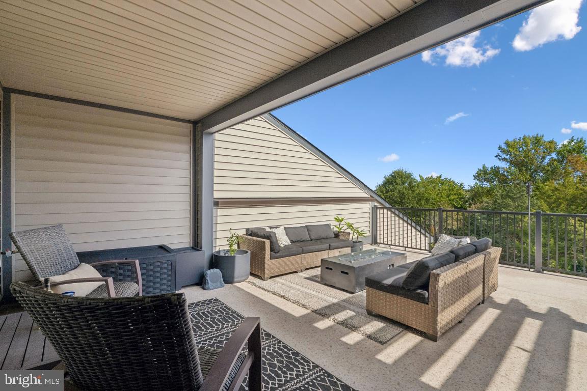 23056 SULLIVANS COVE SQUARE