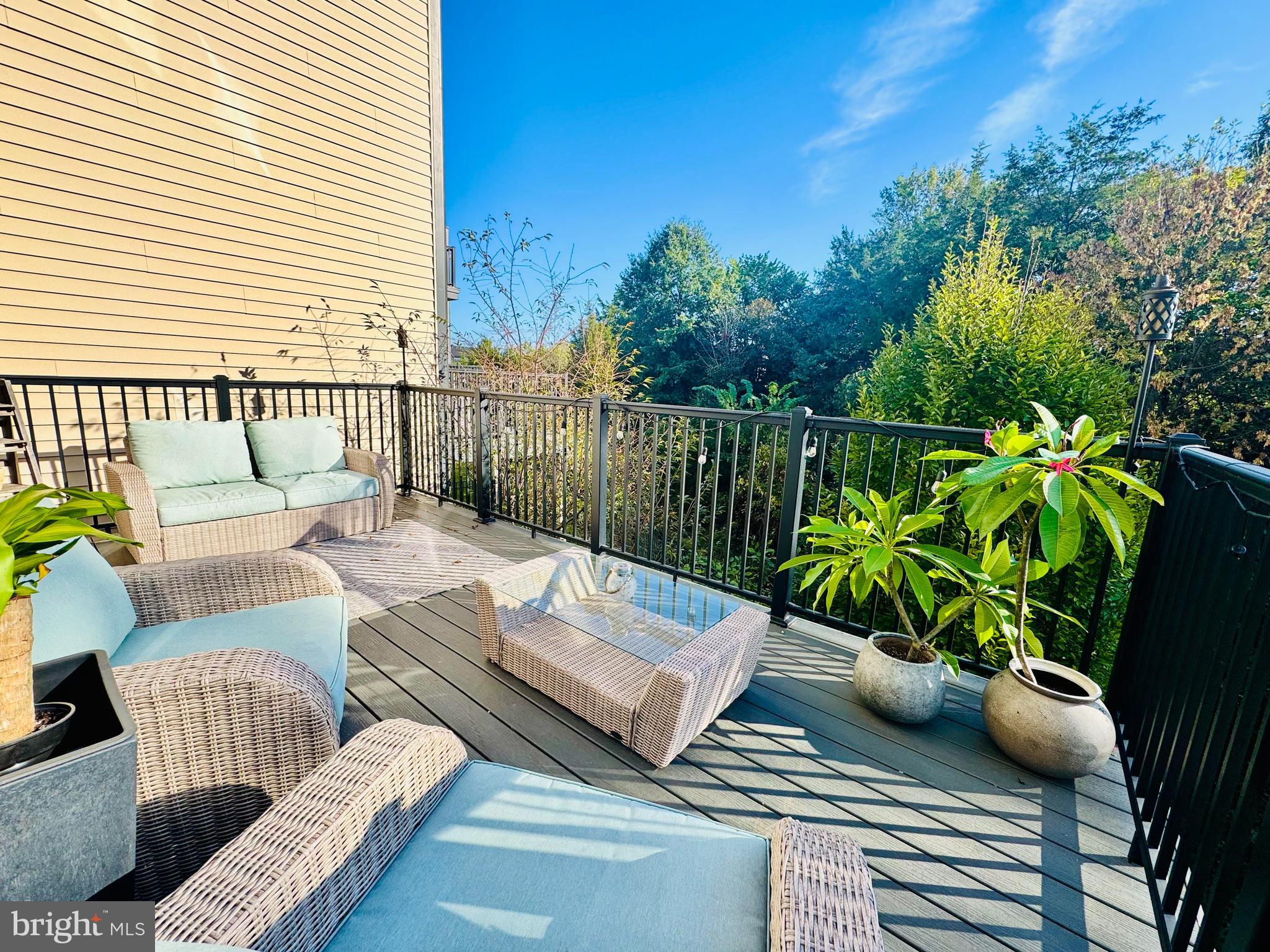 23056 SULLIVANS COVE SQUARE