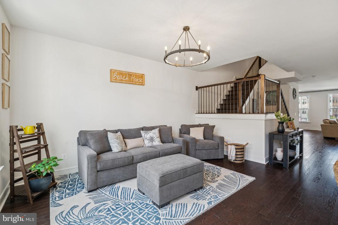 23056 SULLIVANS COVE SQUARE