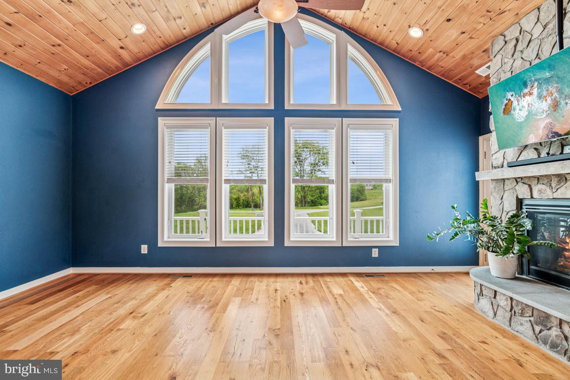 14607 SUMMIT VIEW LANE