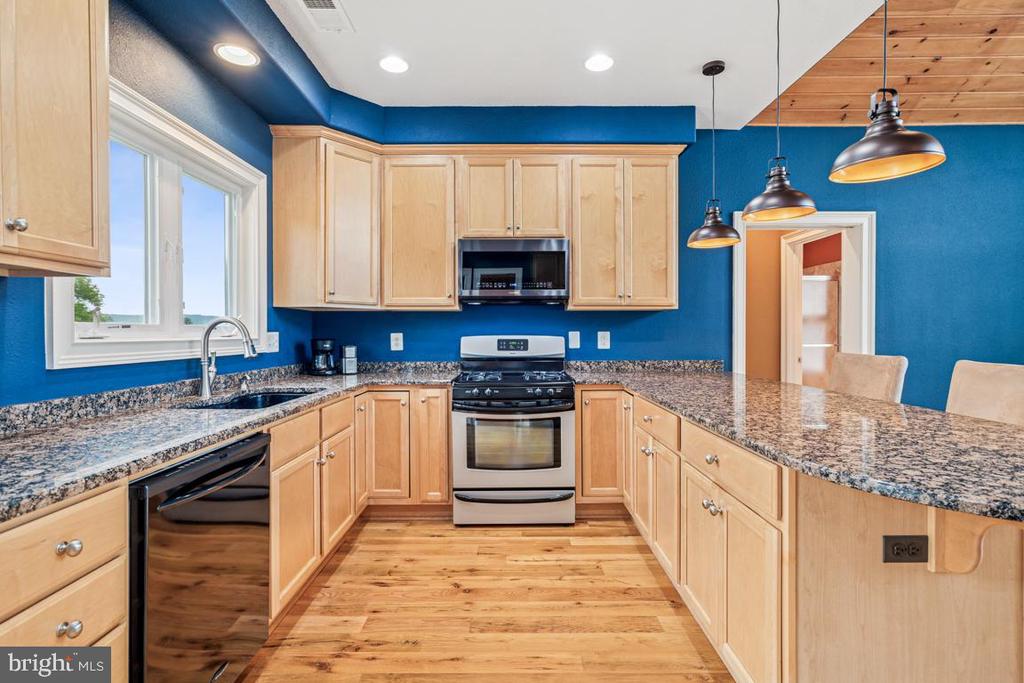 14607 SUMMIT VIEW LANE