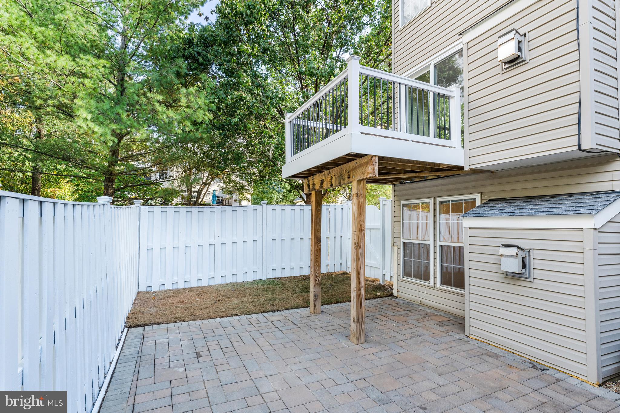 23017 POTOMAC HILL SQUARE