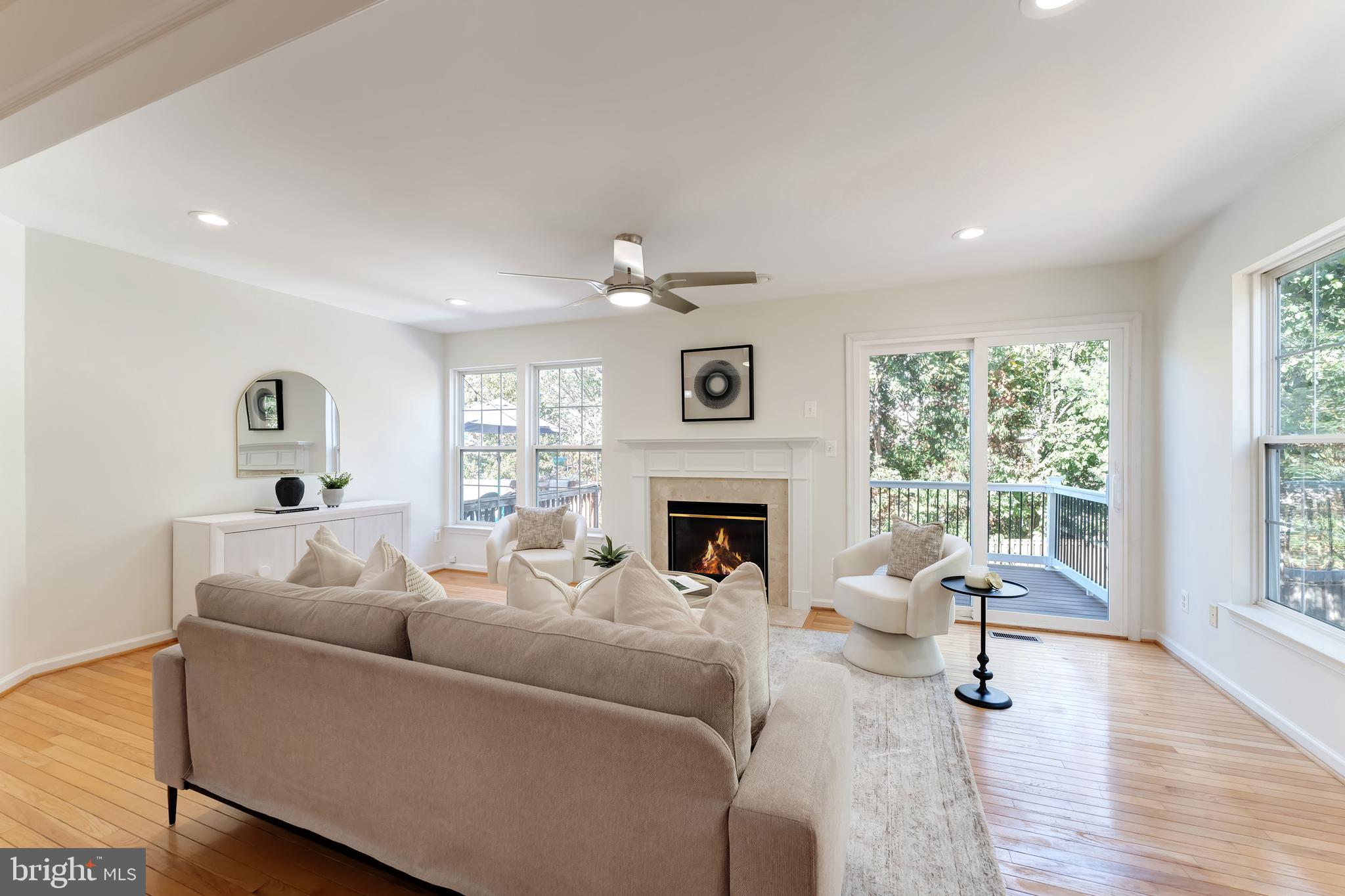 23017 POTOMAC HILL SQUARE