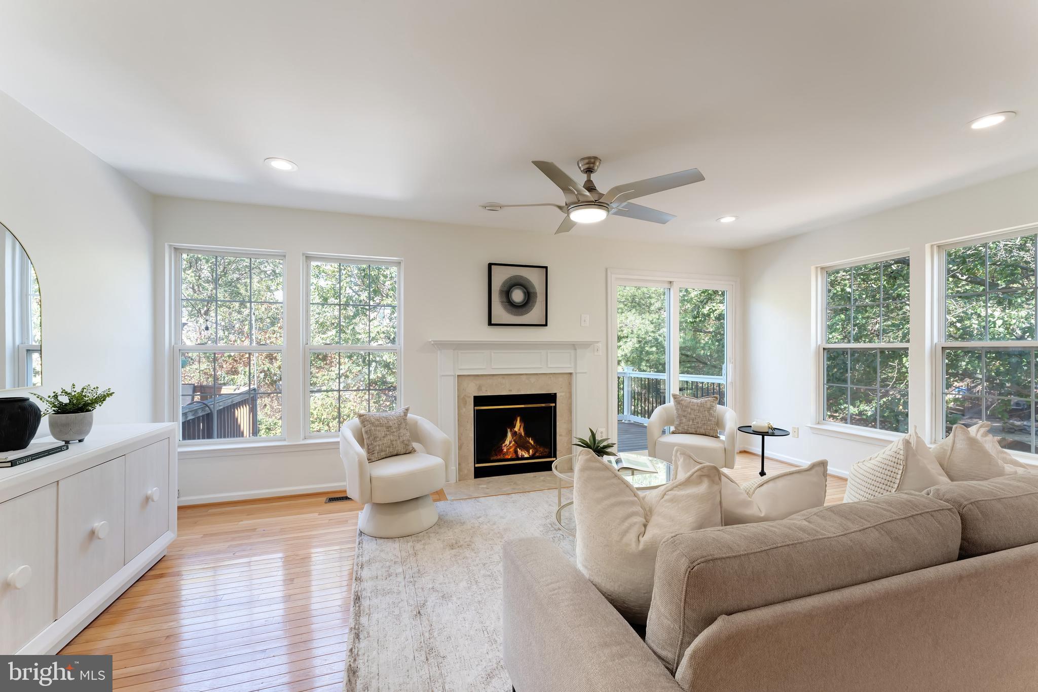 23017 POTOMAC HILL SQUARE