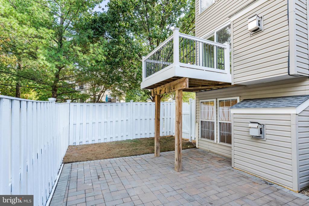 23017 POTOMAC HILL SQUARE