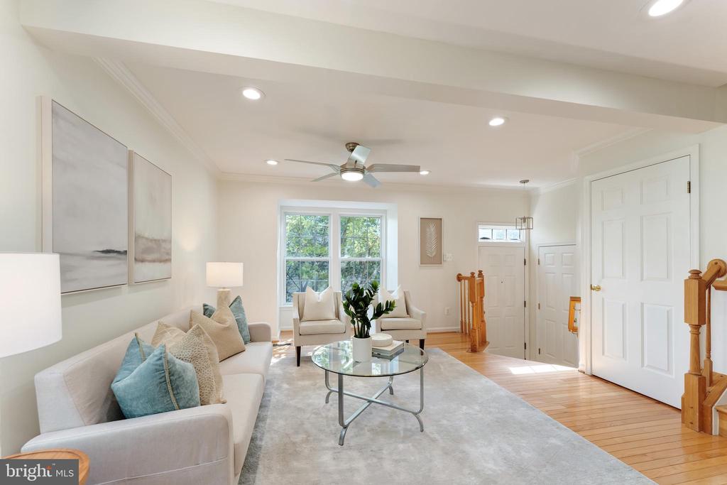 23017 POTOMAC HILL SQUARE