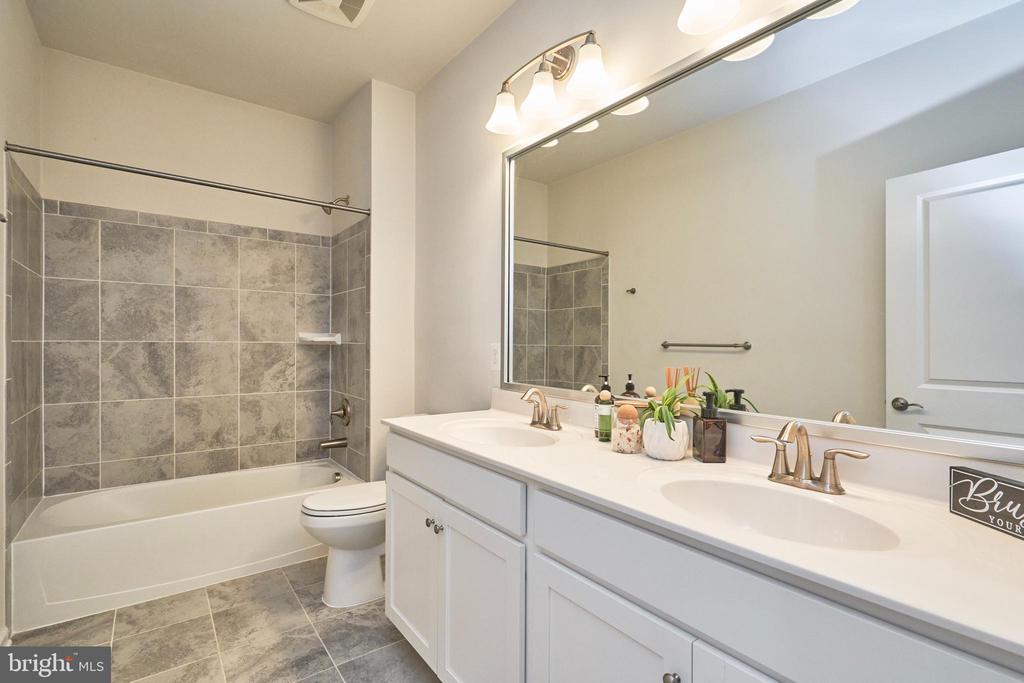 45116 KINCORA