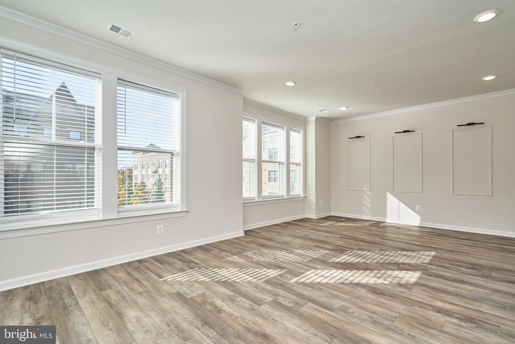 45116 KINCORA