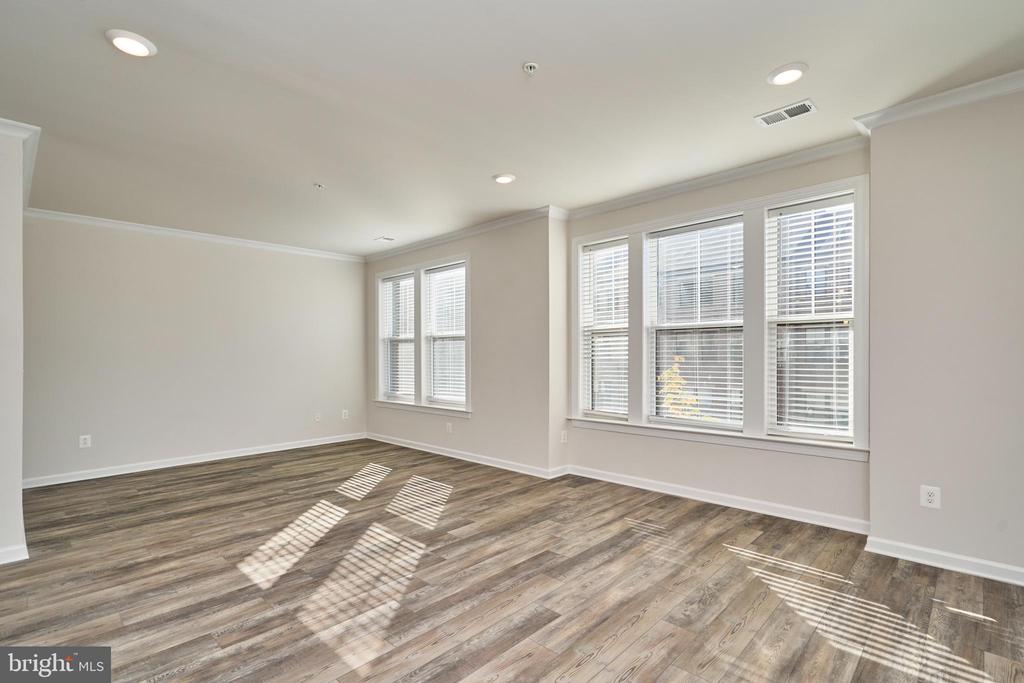 45116 KINCORA