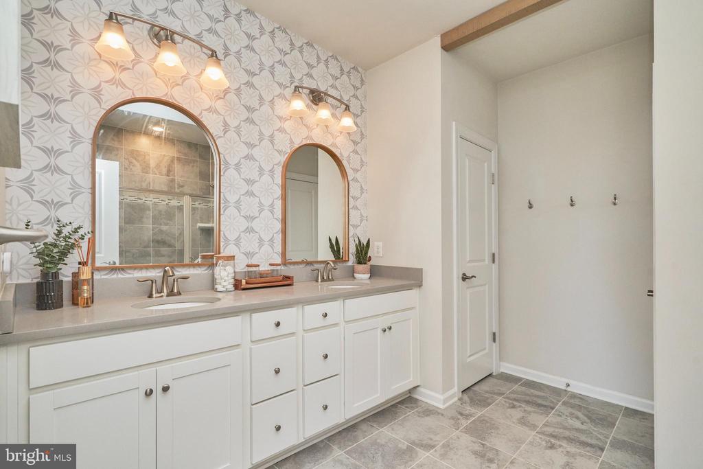 45116 KINCORA