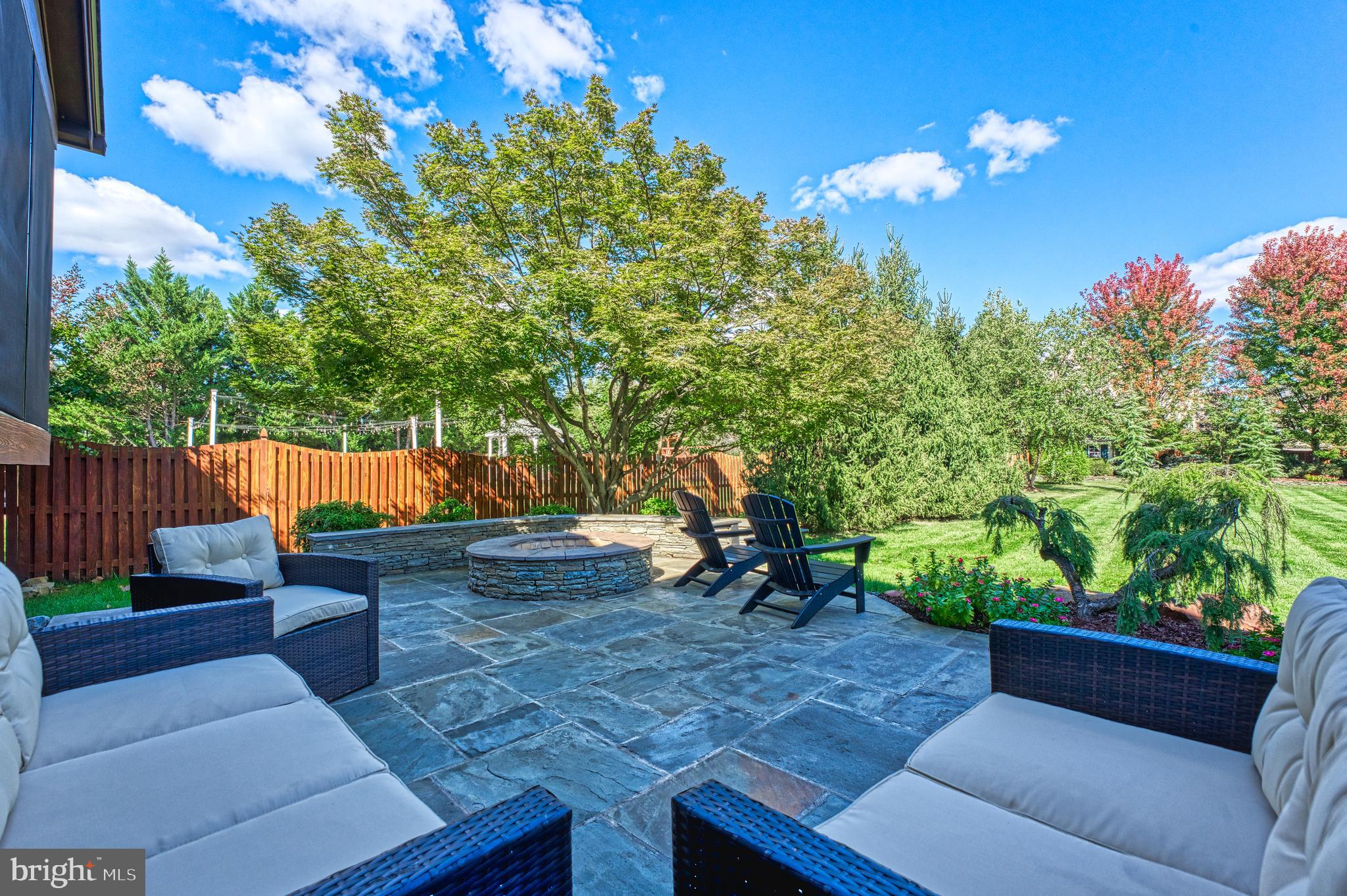 22083 VANTAGE POINTE PLACE