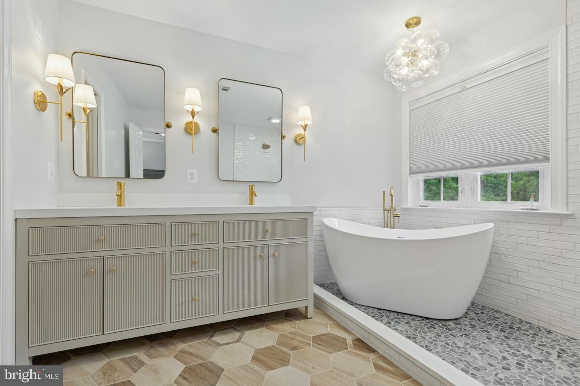 20310 BOWFONDS STREET