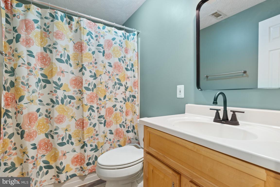 20310 BOWFONDS STREET