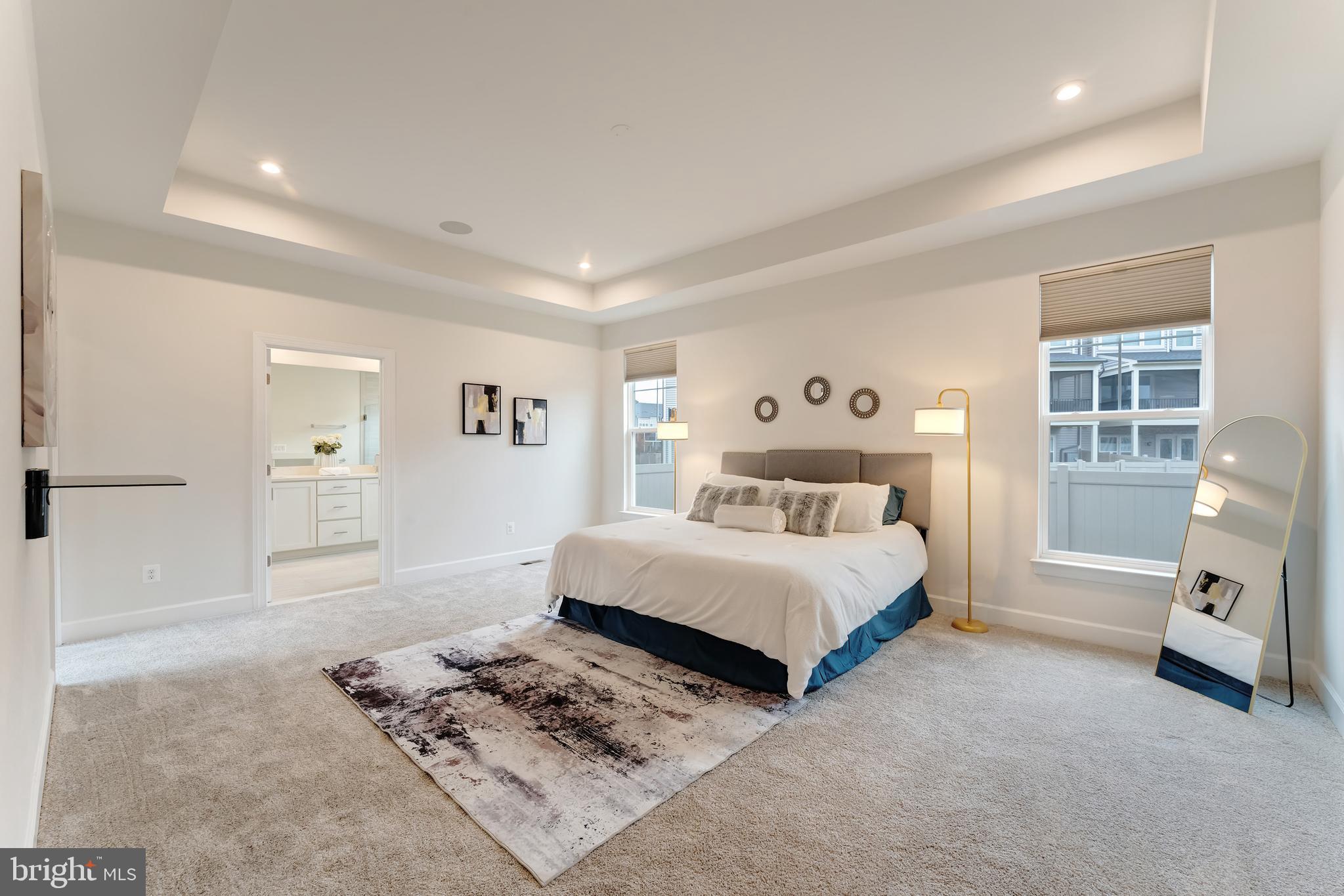 43044 GREELEY SQUARE