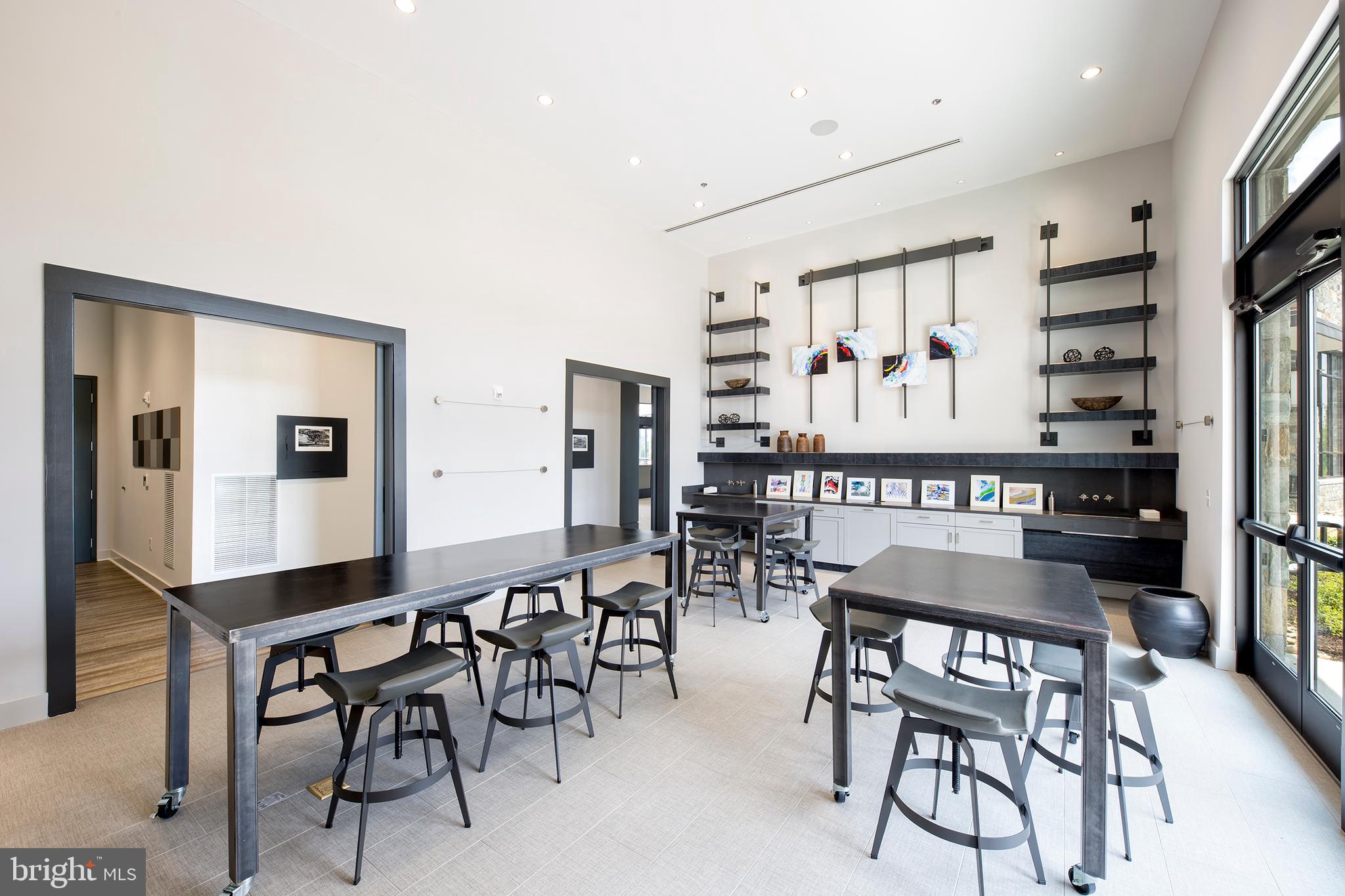 43044 GREELEY SQUARE