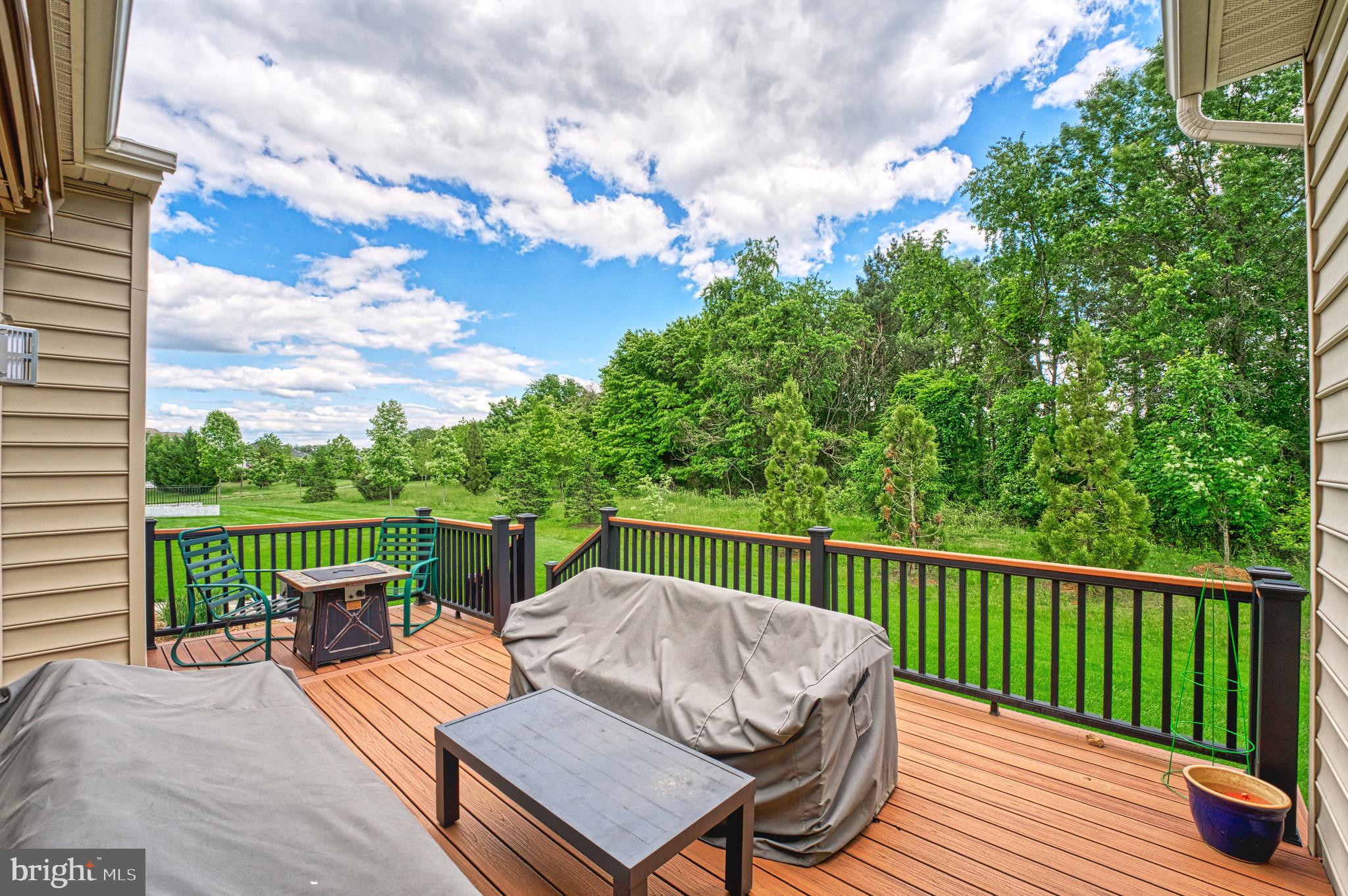 23985 TENBURY WELLS PLACE