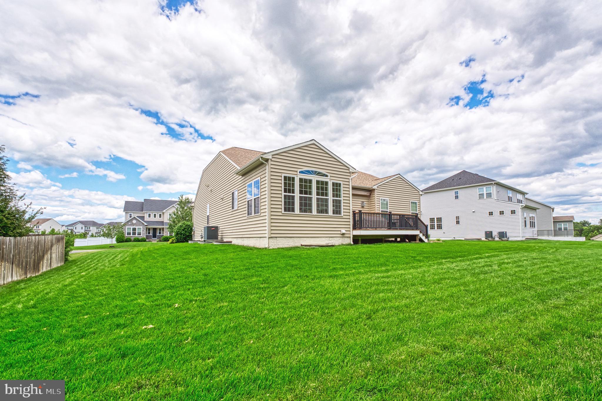 23985 TENBURY WELLS PLACE