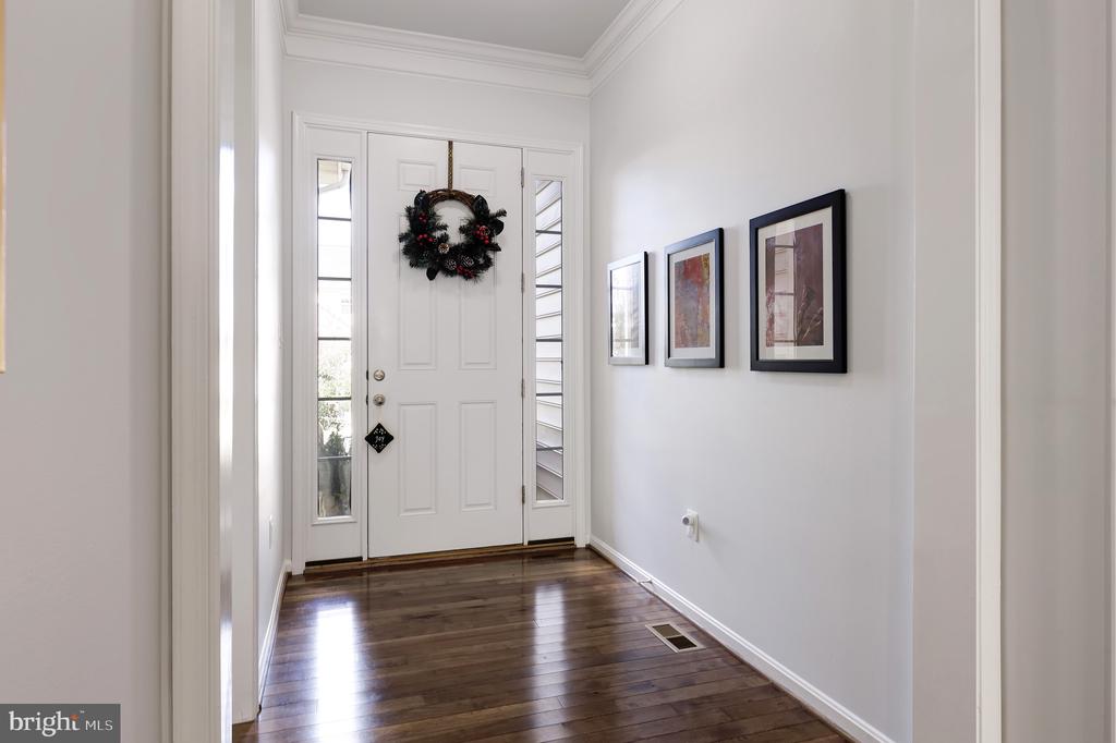 23985 TENBURY WELLS PLACE