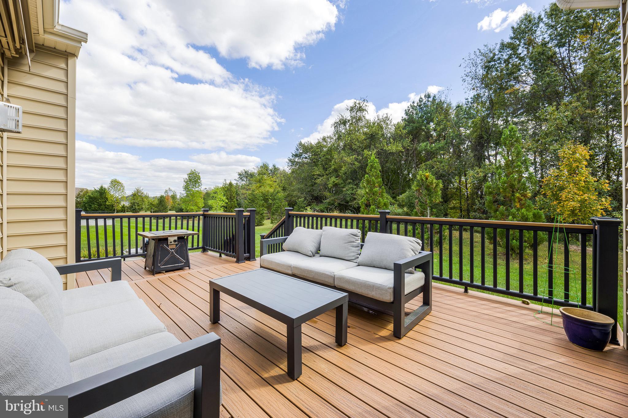 23985 TENBURY WELLS PLACE