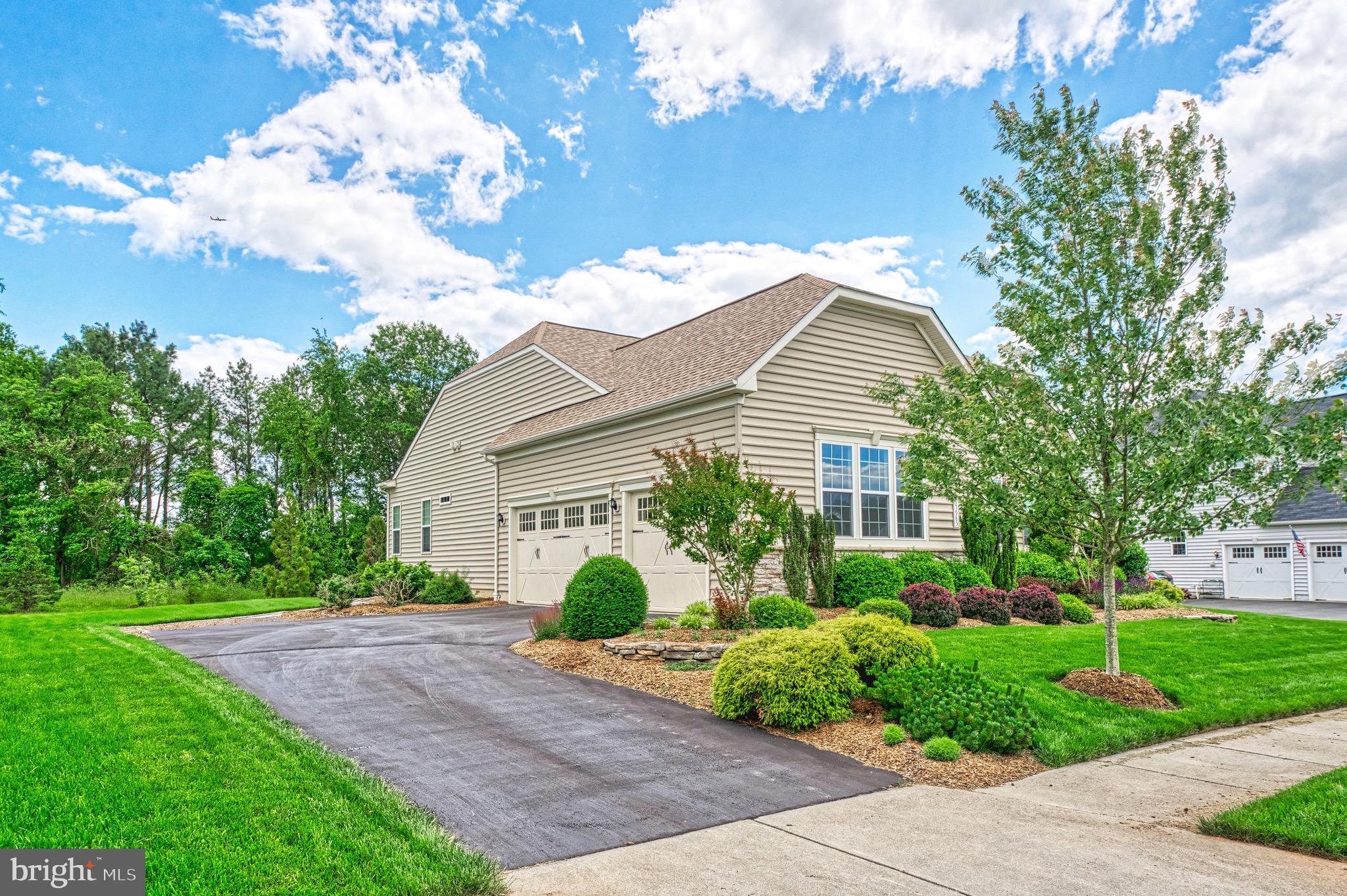 23985 TENBURY WELLS PLACE