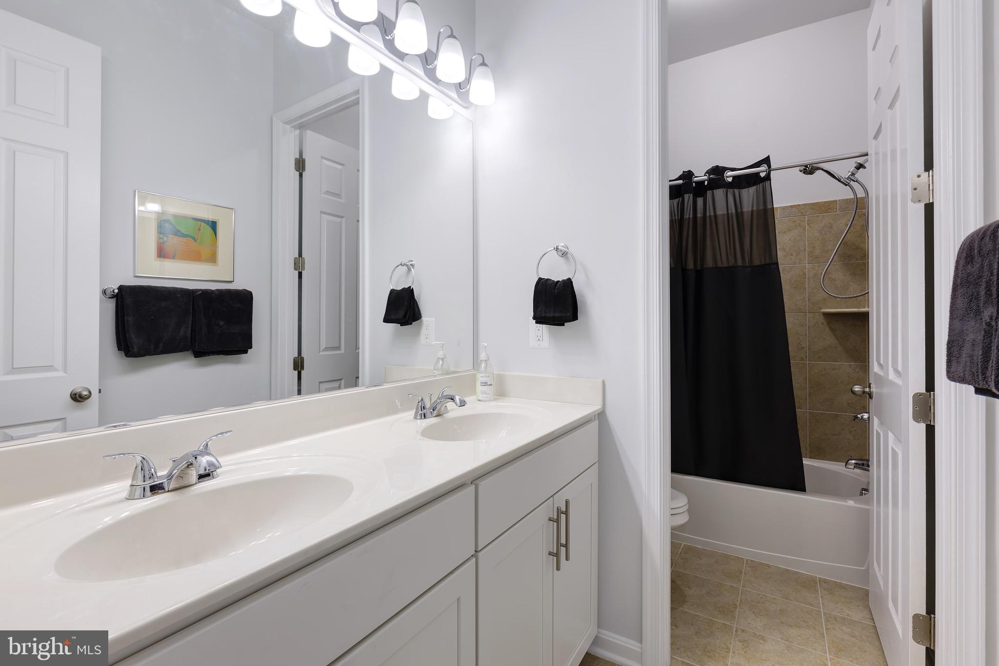 23985 TENBURY WELLS PLACE