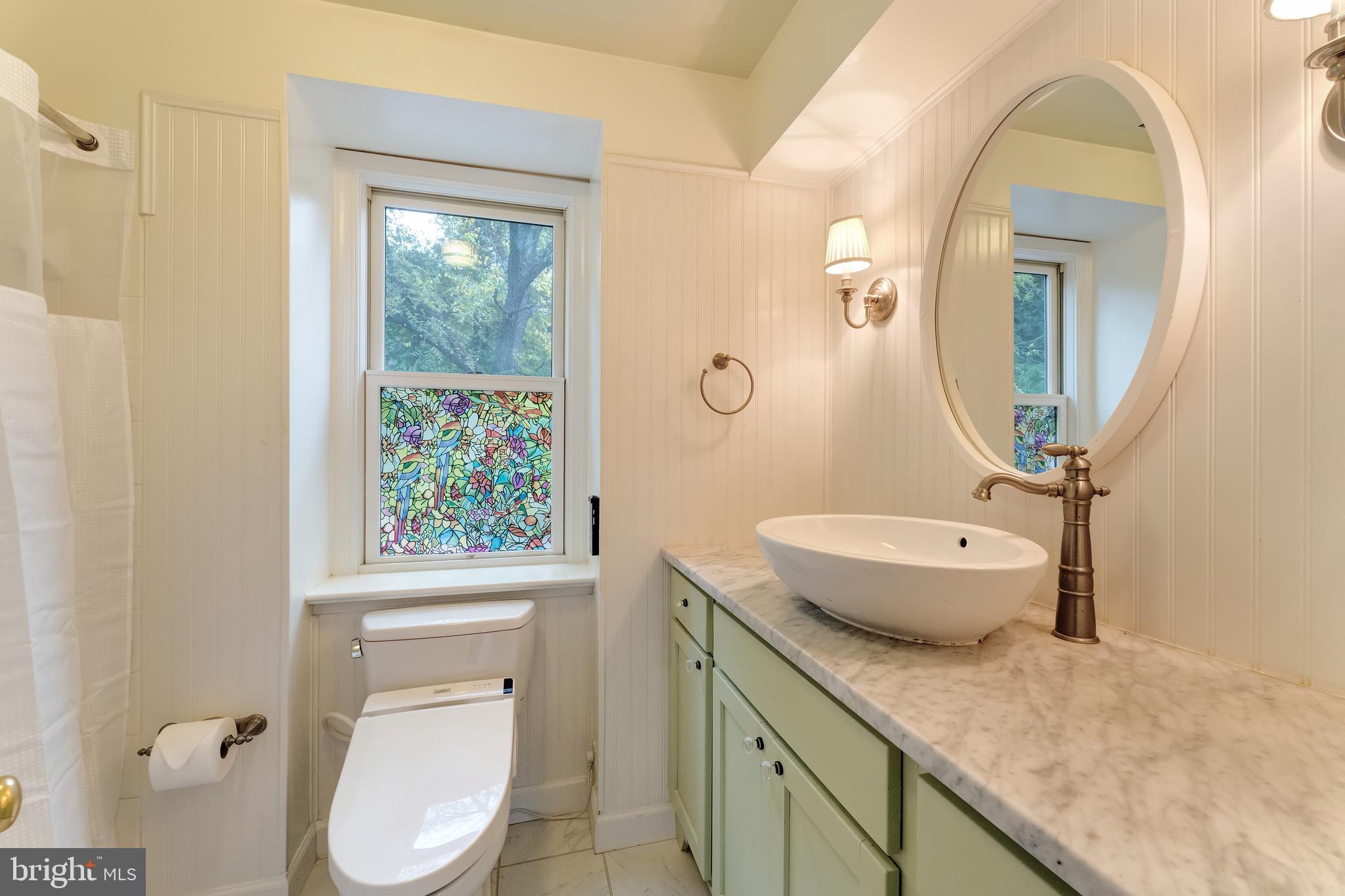 3 MEADOWBROOK COURT S