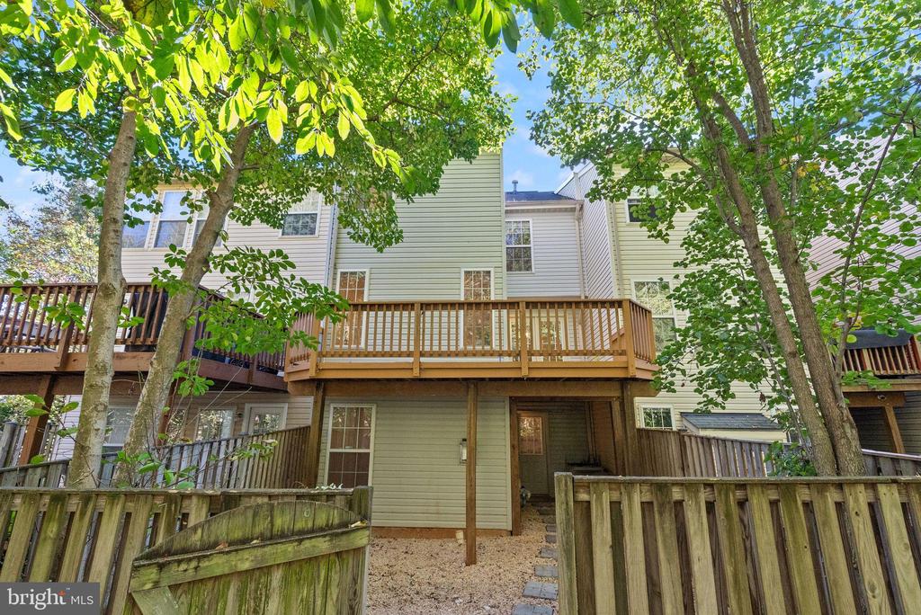 20544 MORNINGSIDE TERRACE