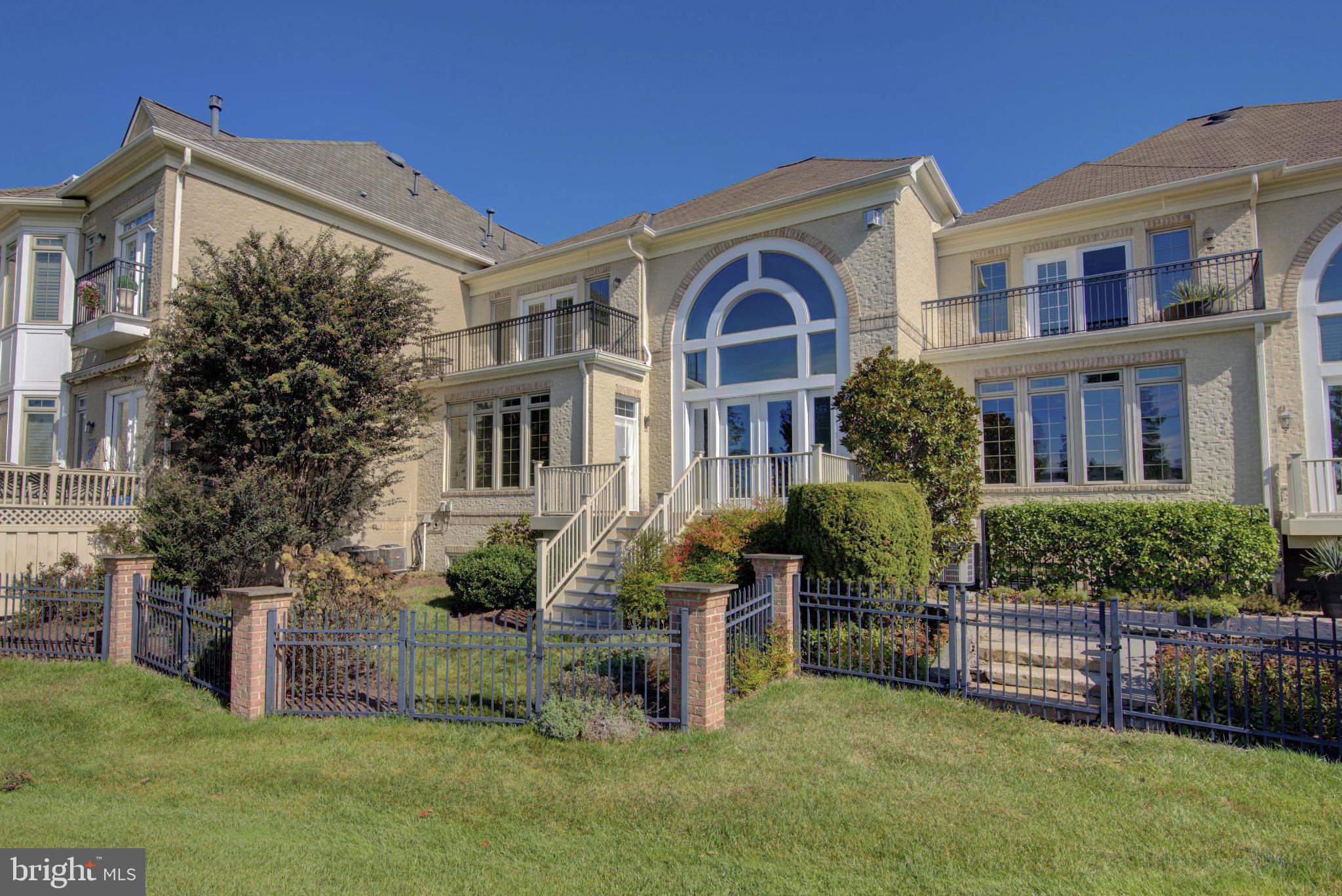 18383 EAGLE POINT SQUARE